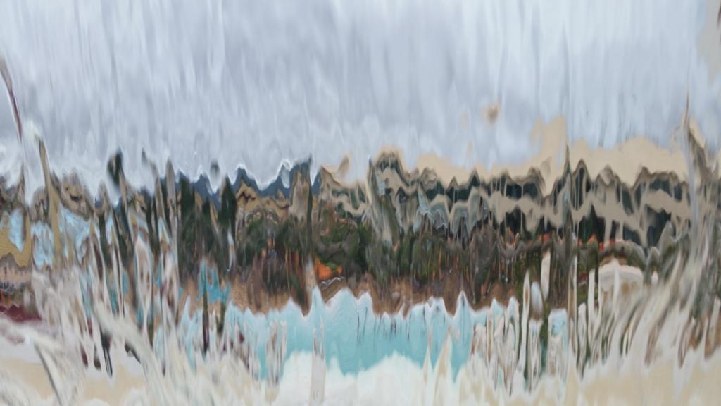 image-housing-carousel
