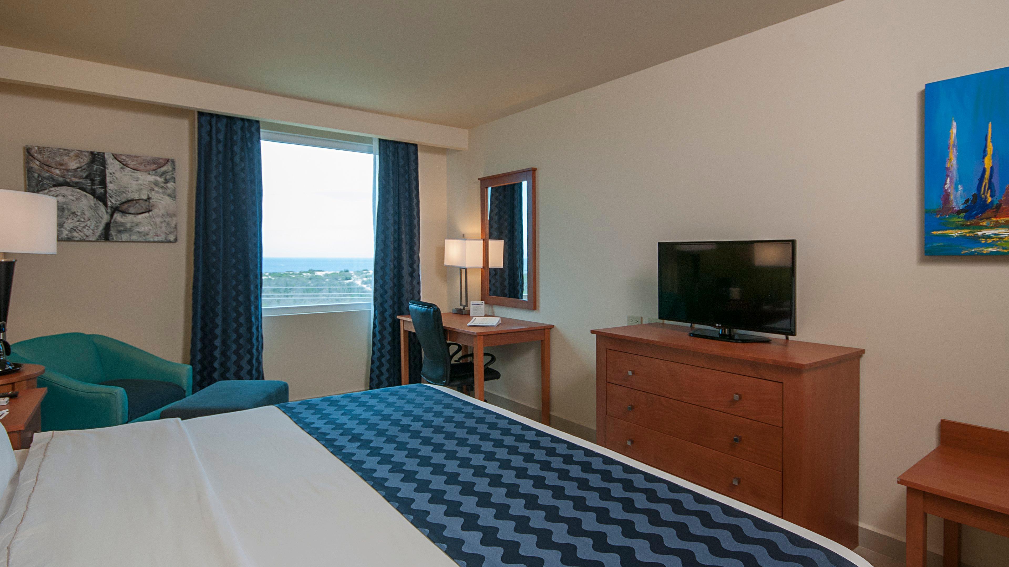 1 King Bed Standard Sea View