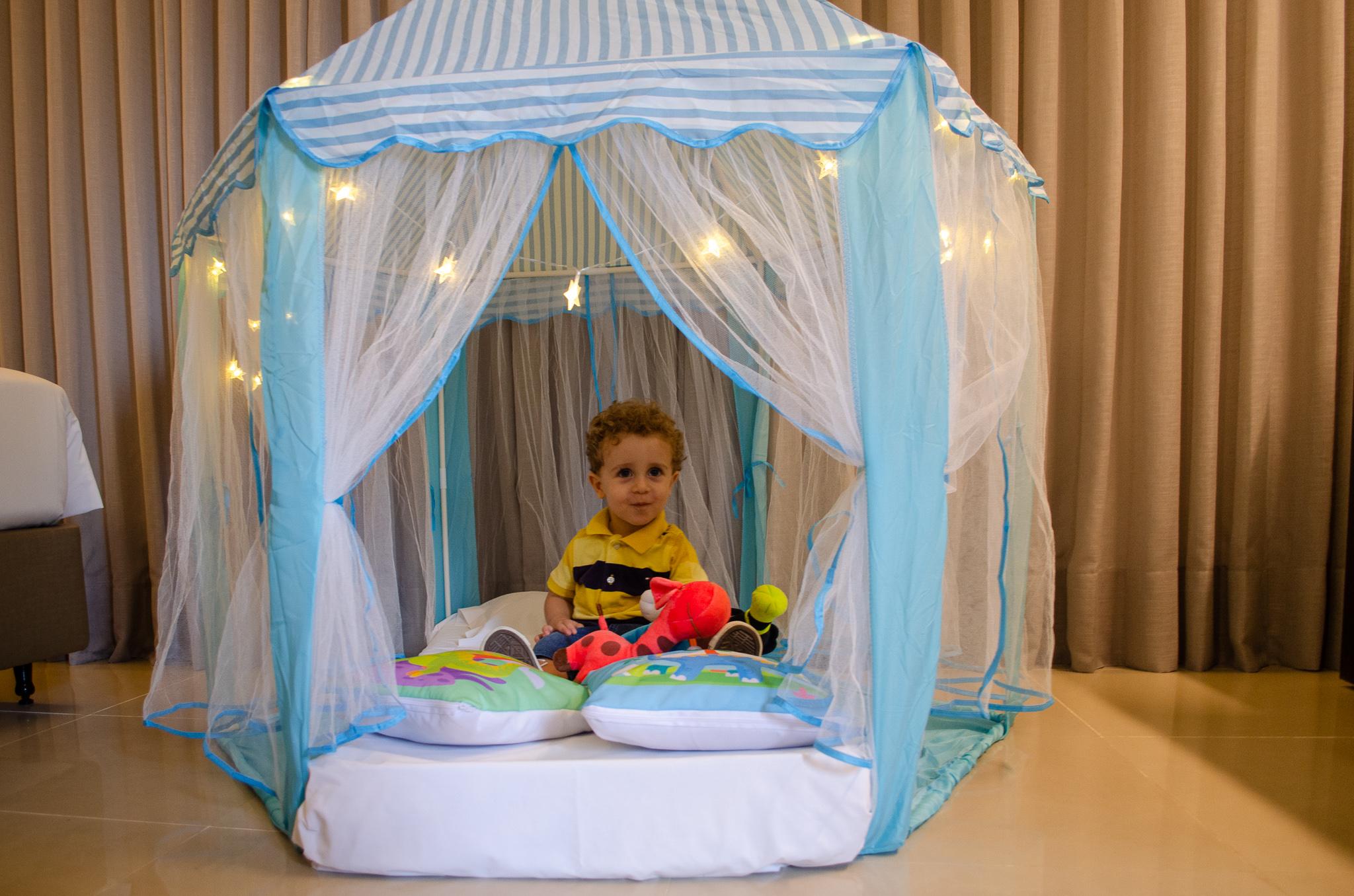 image-housing-carousel