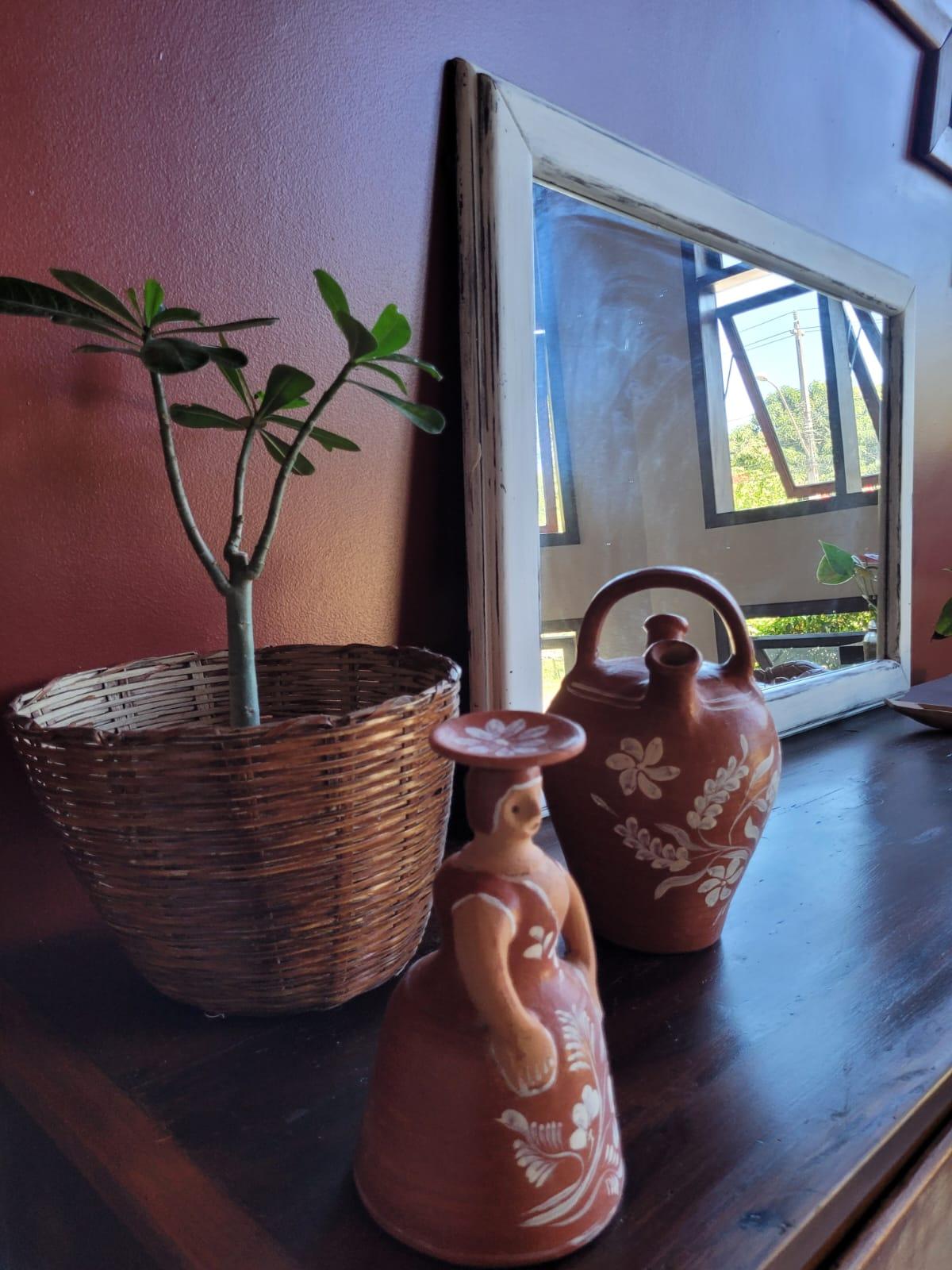 image-housing-carousel