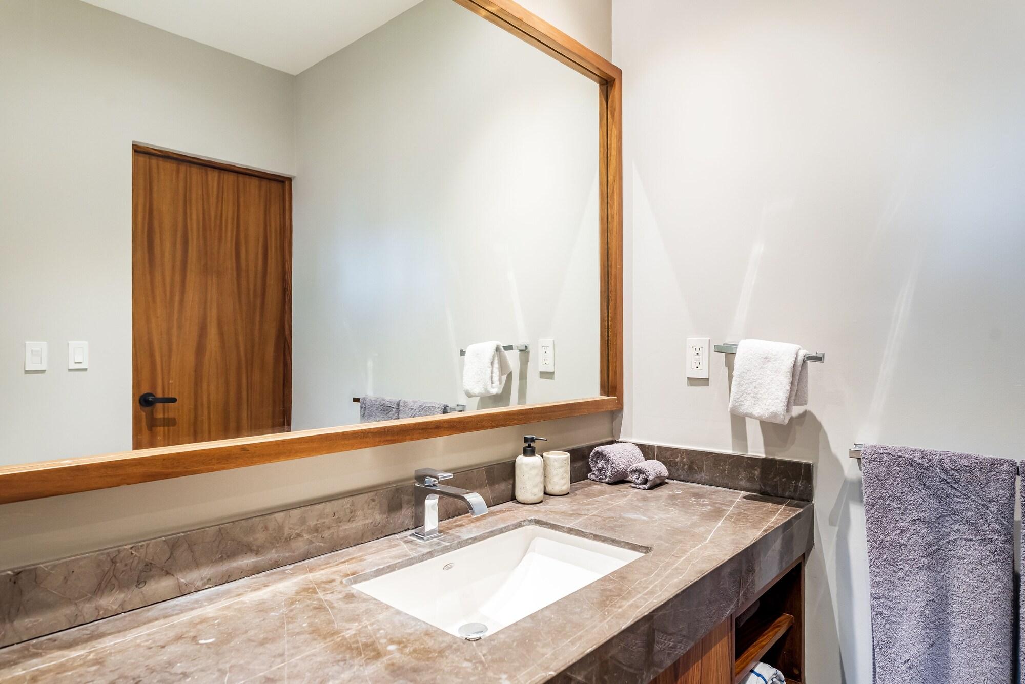Departamento de lujo, 2 habitaciones, piscina privada, planta baja