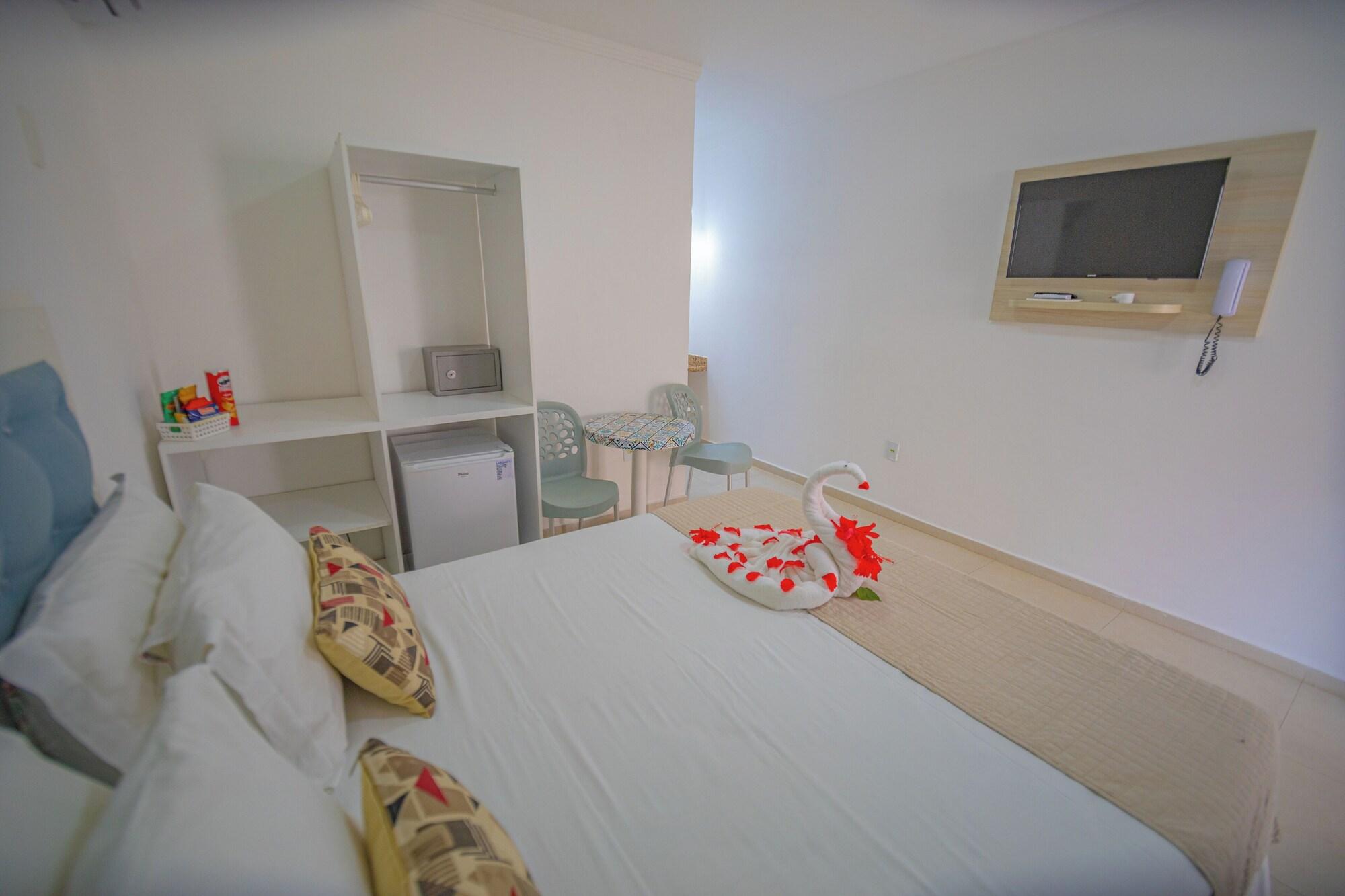 image-housing-carousel