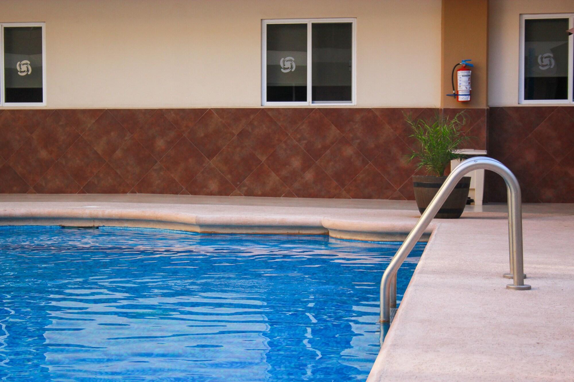 Gran Hotel Residencial Galerias 6