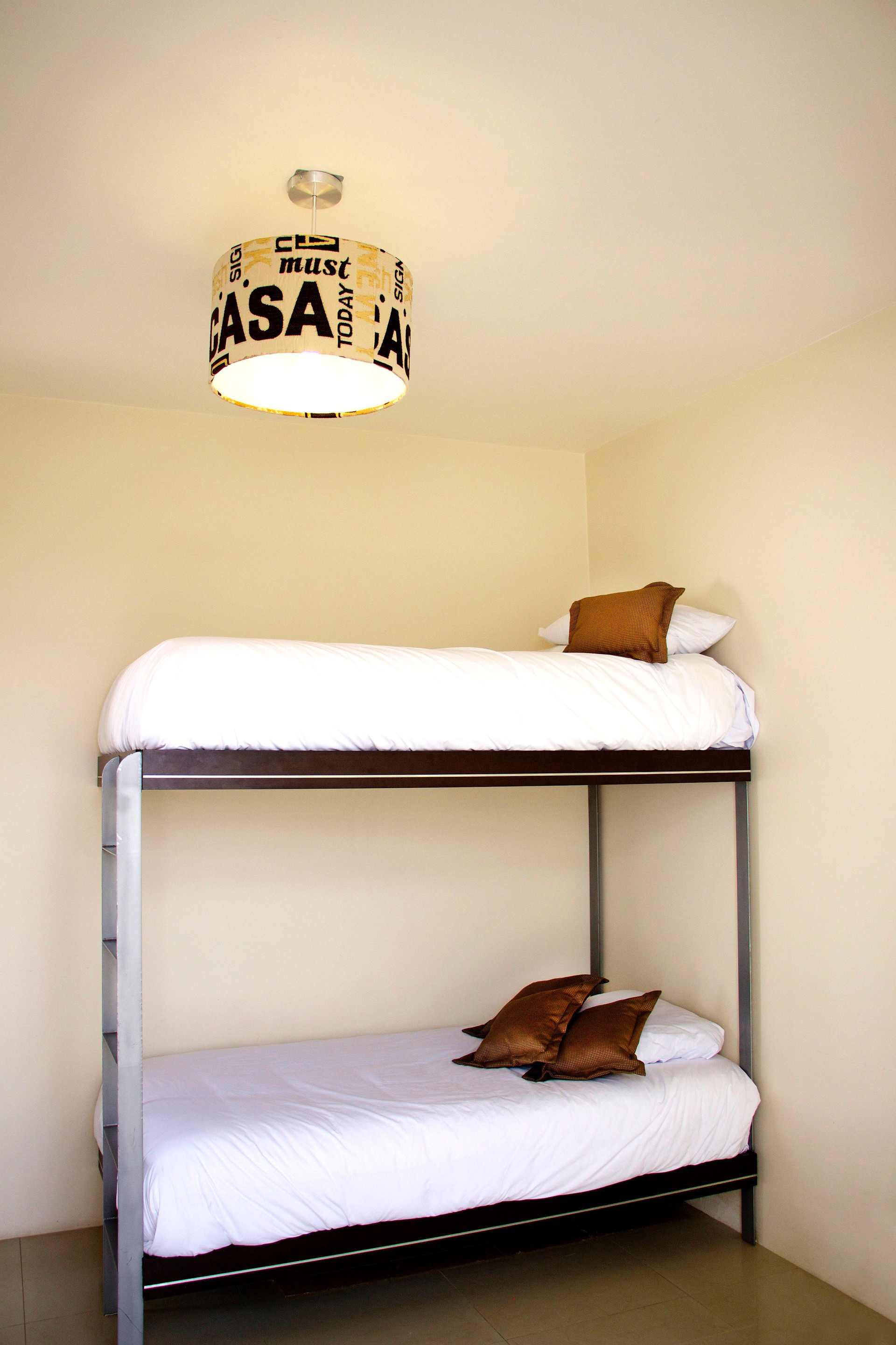 image-housing-carousel