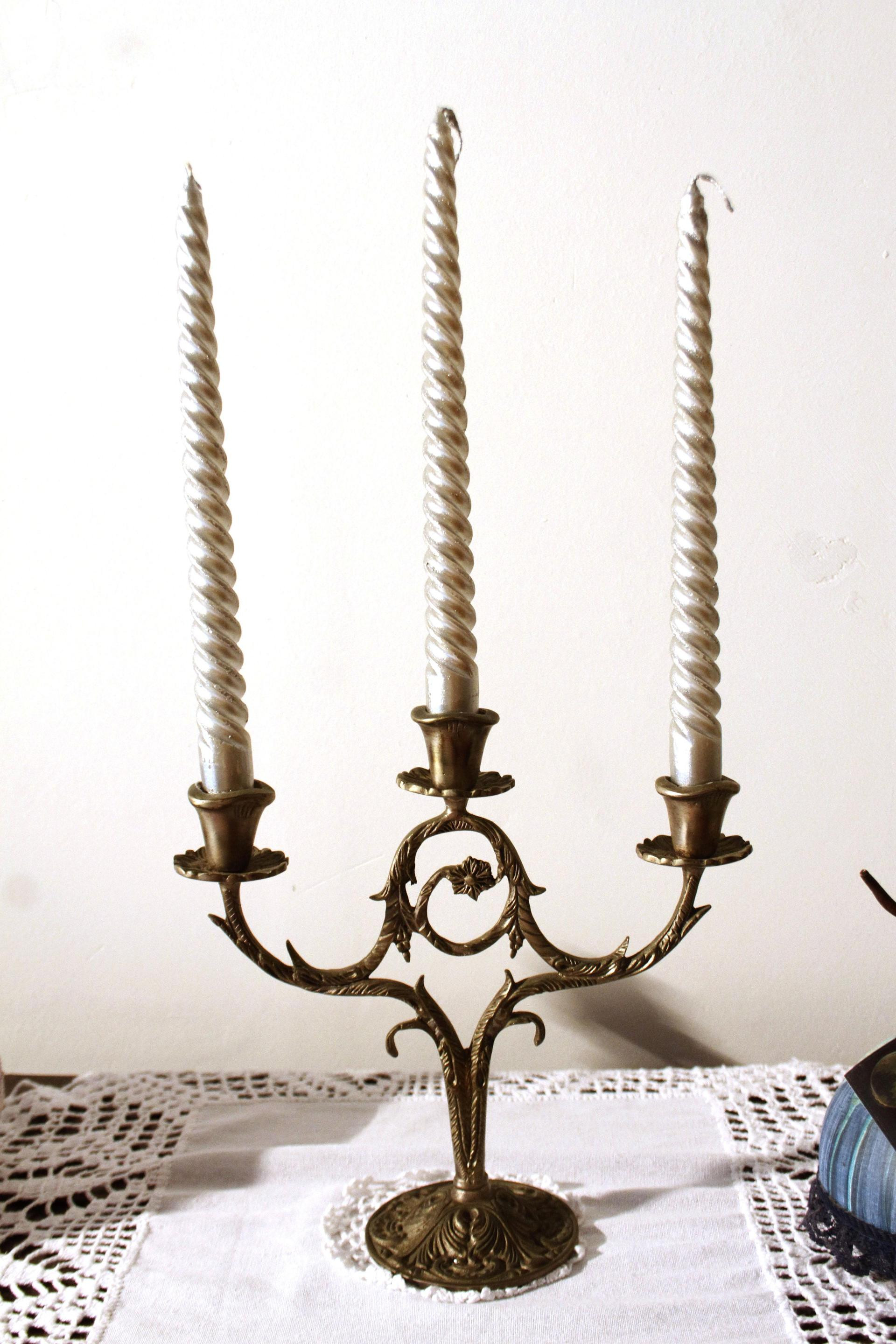 image-housing-carousel