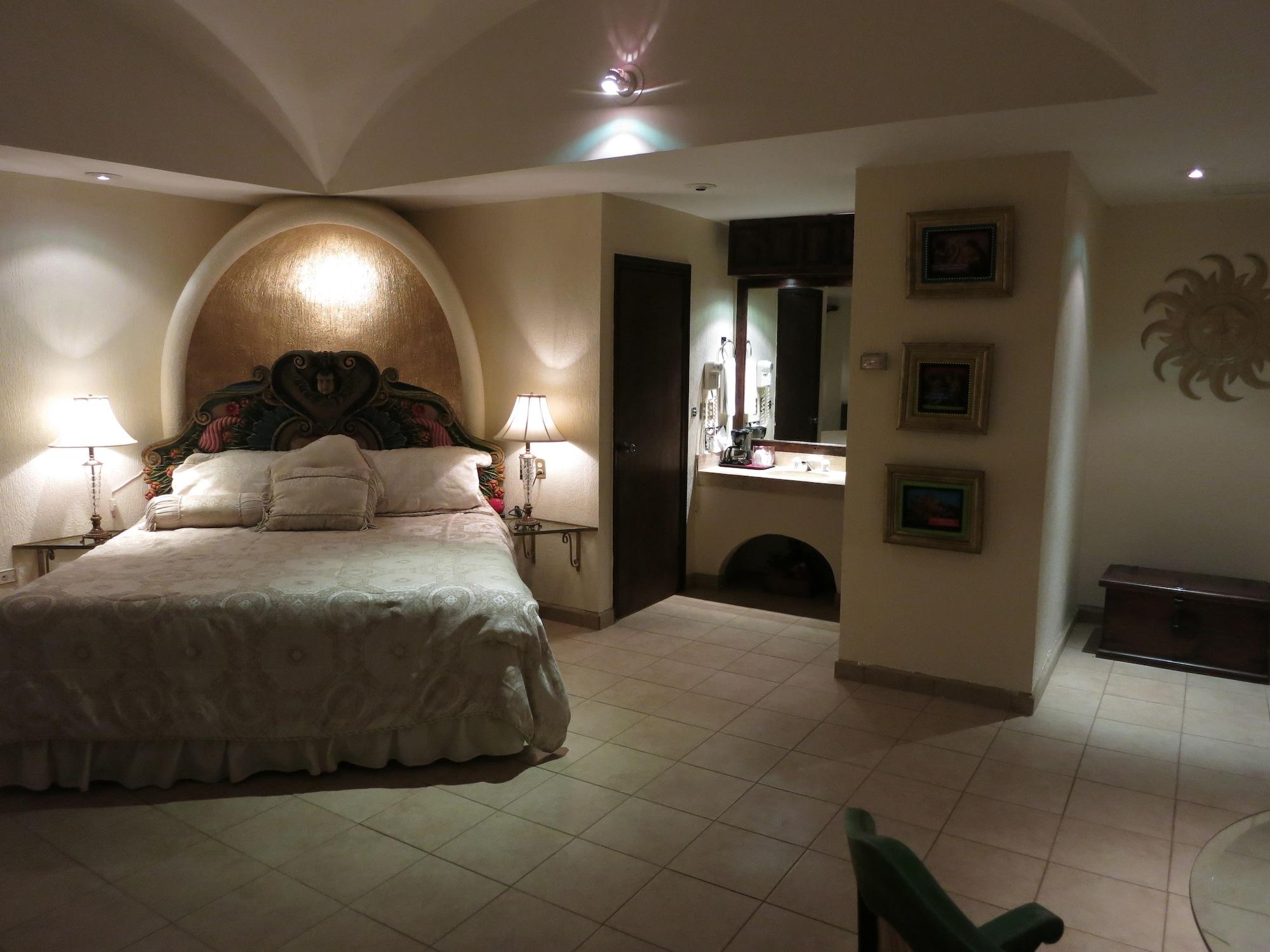 Hacienda Hotel 5
