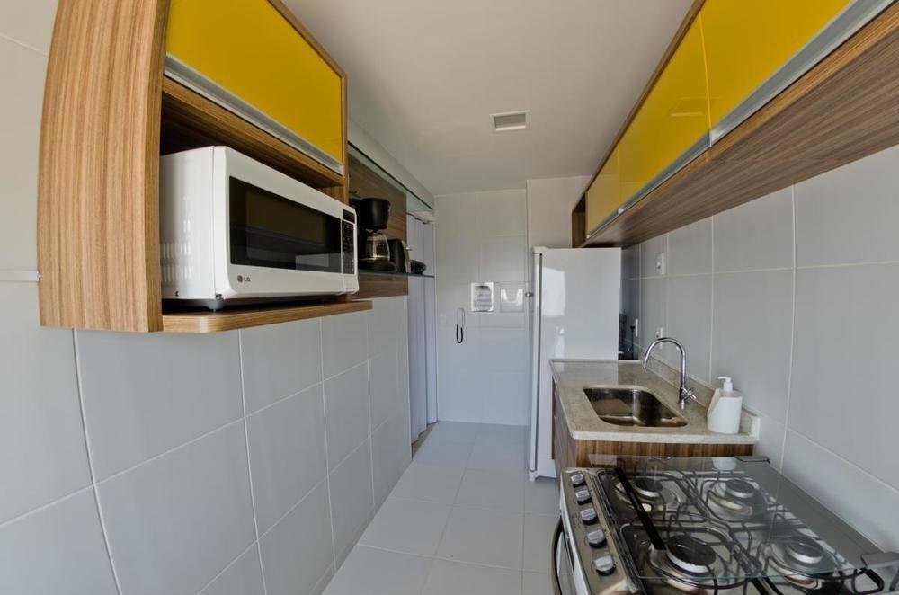 image-housing-carousel
