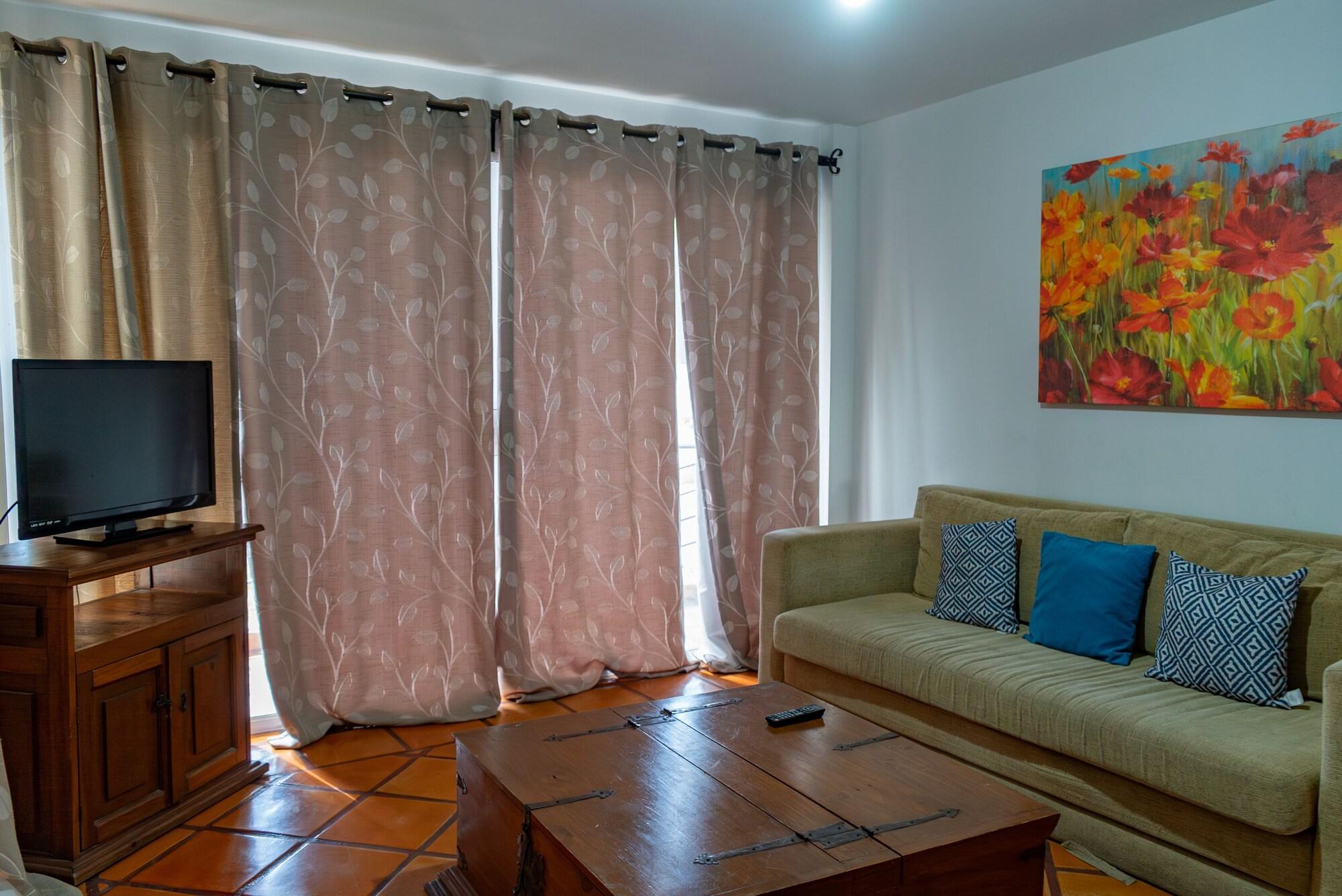La Concha Beach Hotel & Club 6