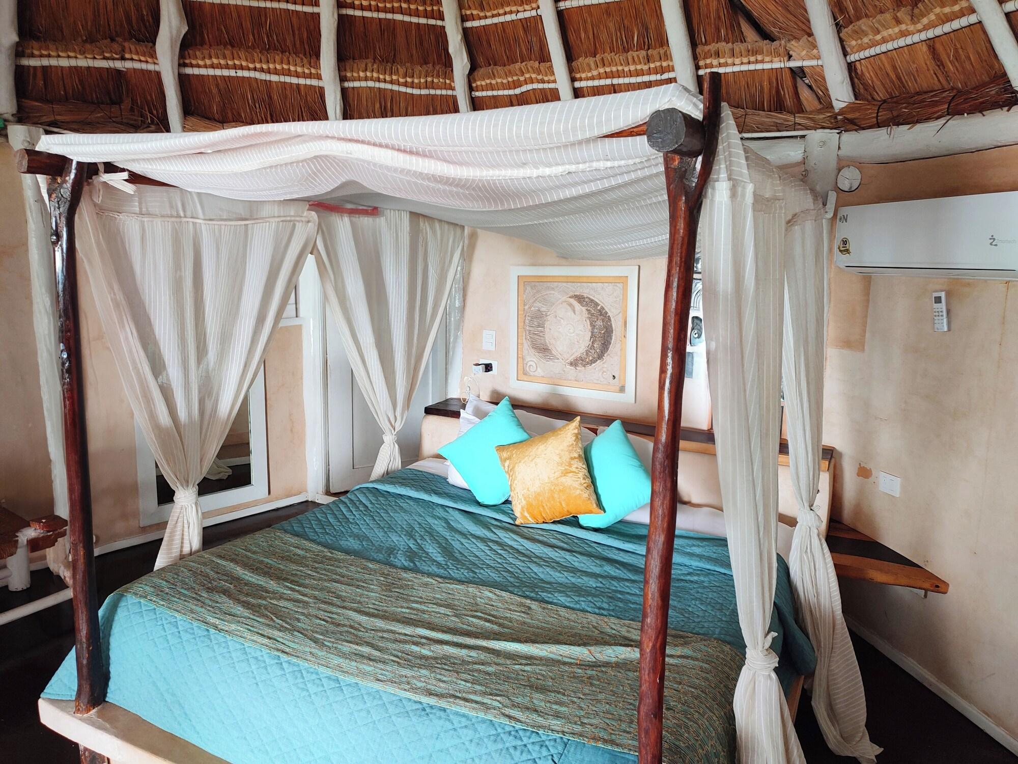 image-housing-carousel