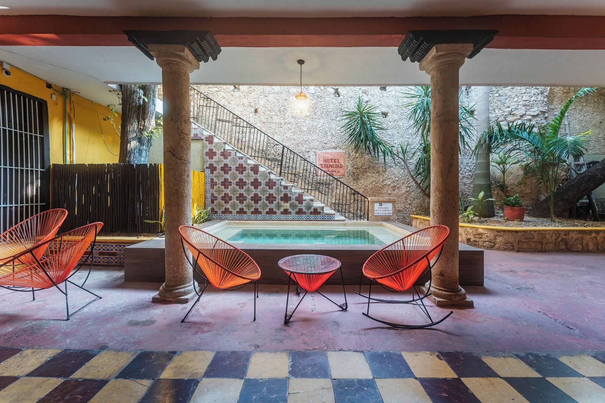 image-housing-carousel