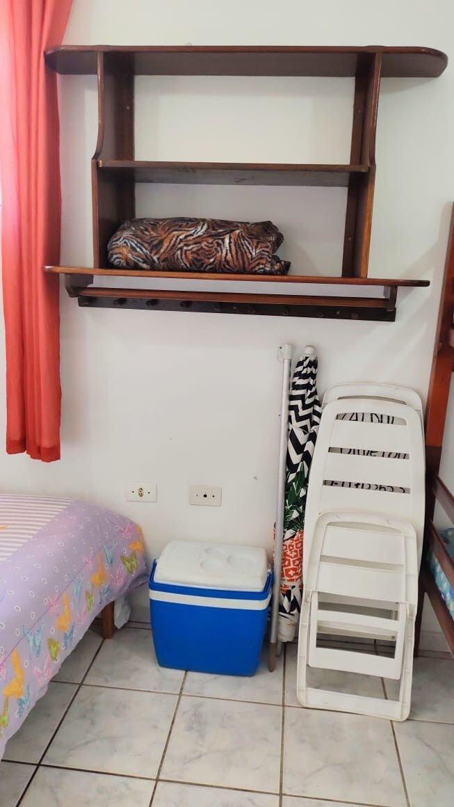 image-housing-carousel