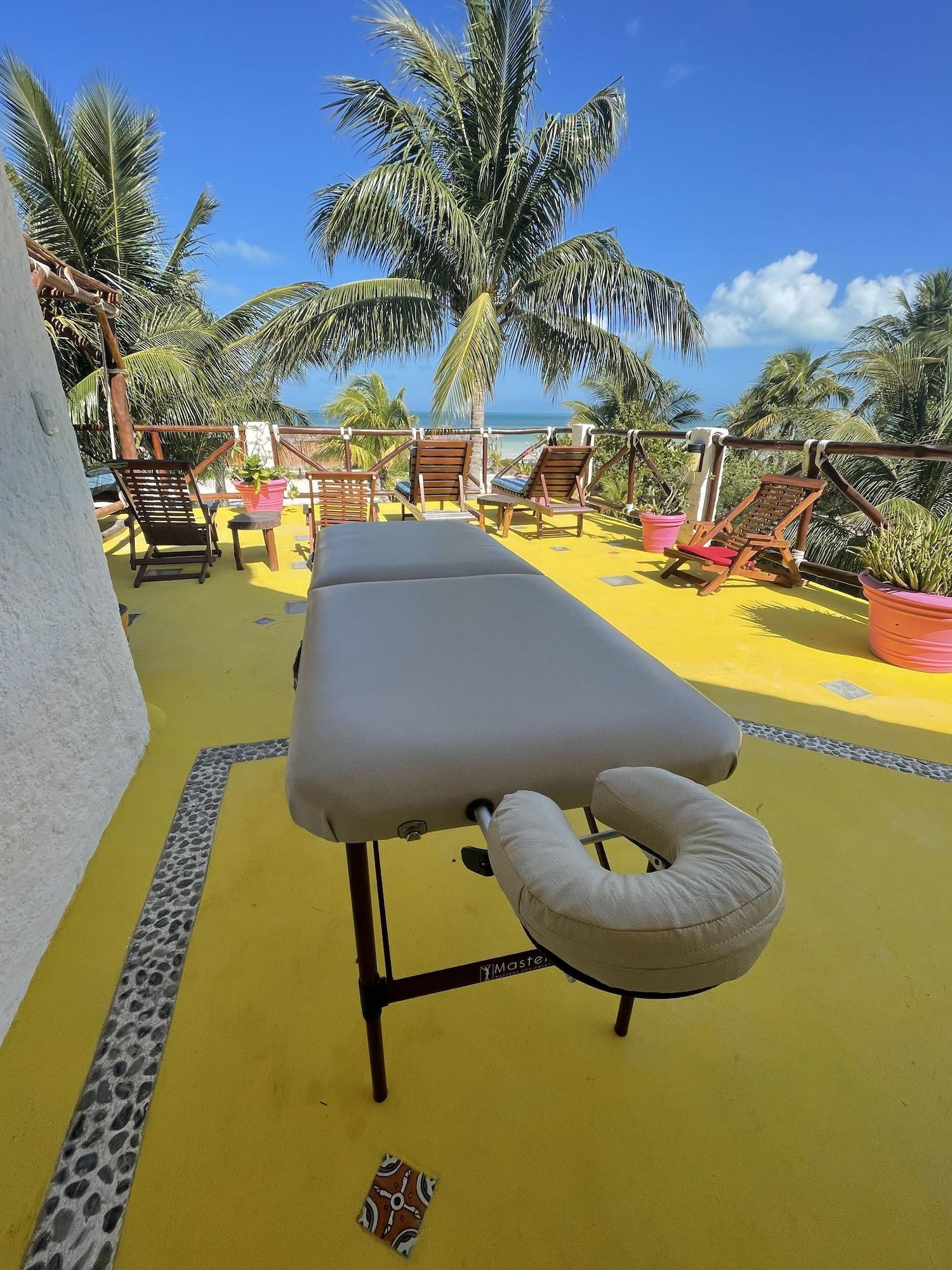 image-housing-carousel