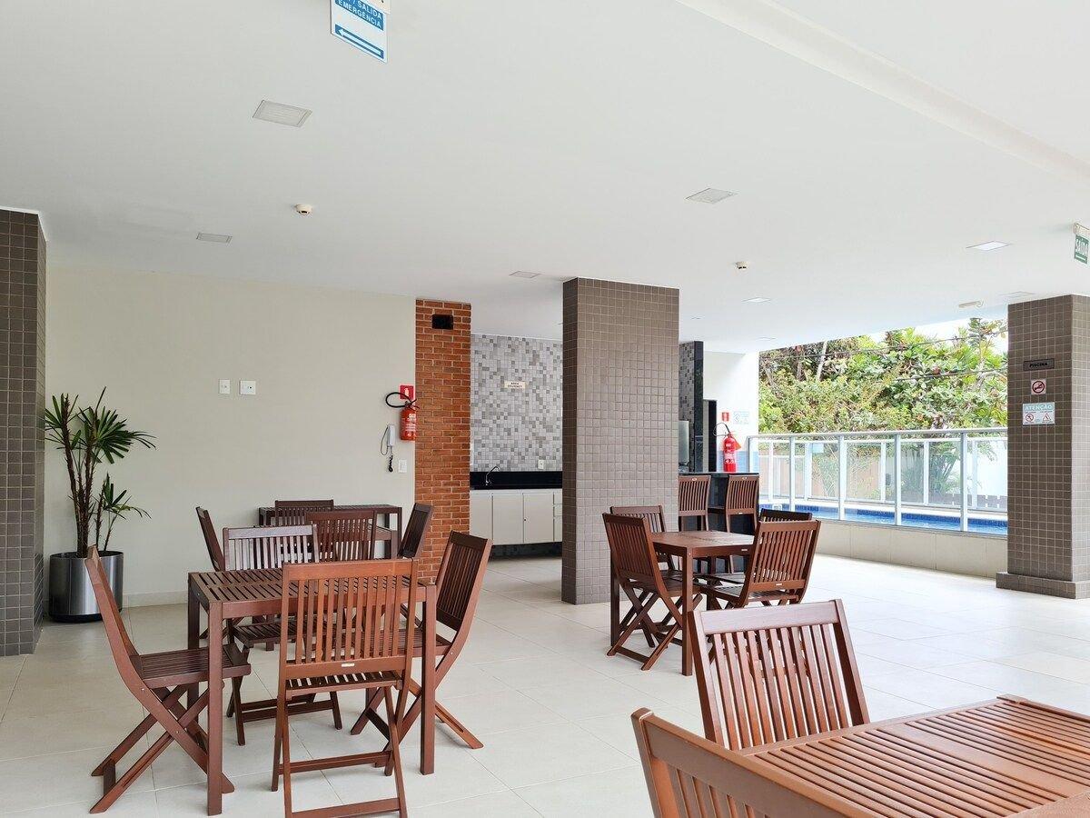 image-housing-carousel