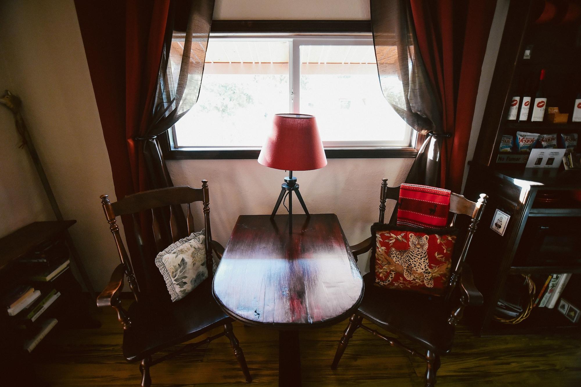image-housing-carousel