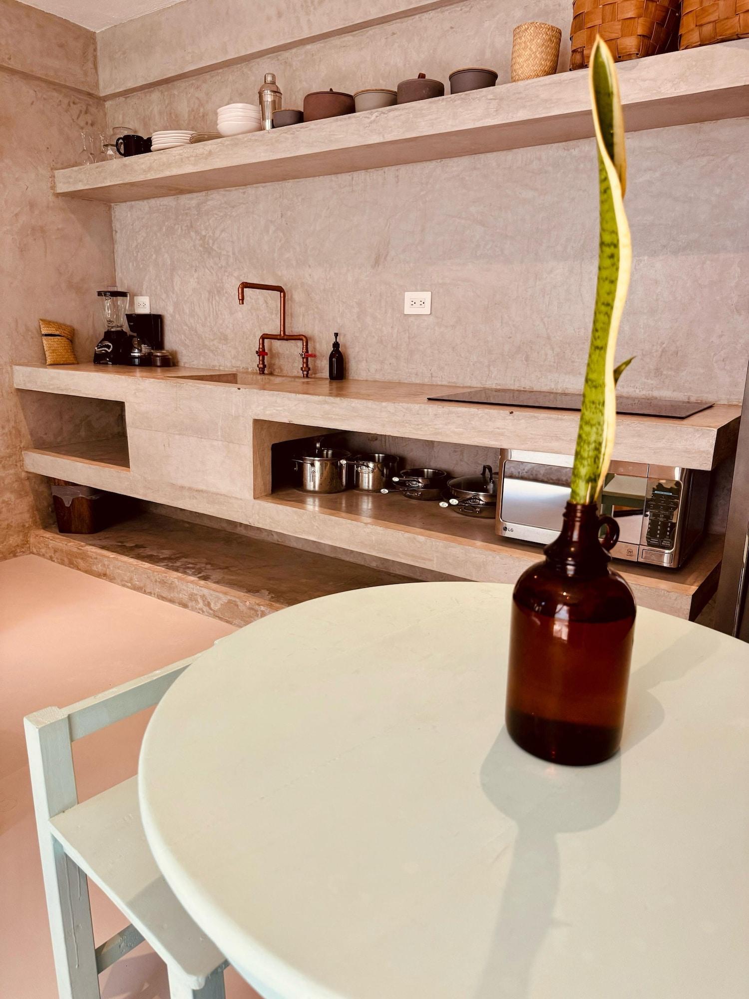Great Location Apartment