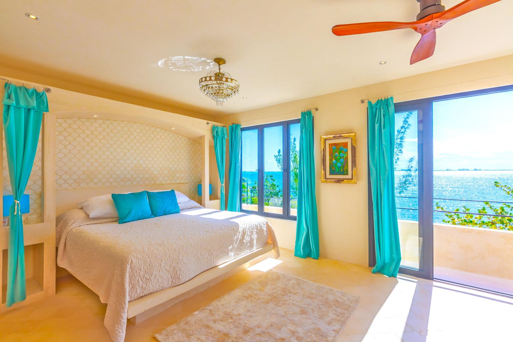 Villa Encantada by Coco B Isla 5