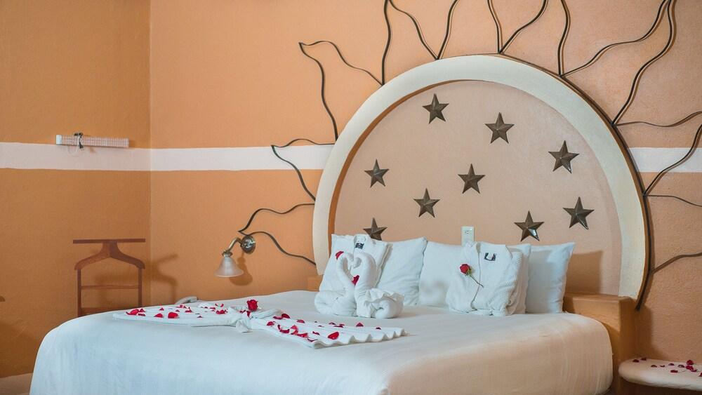 image-housing-carousel