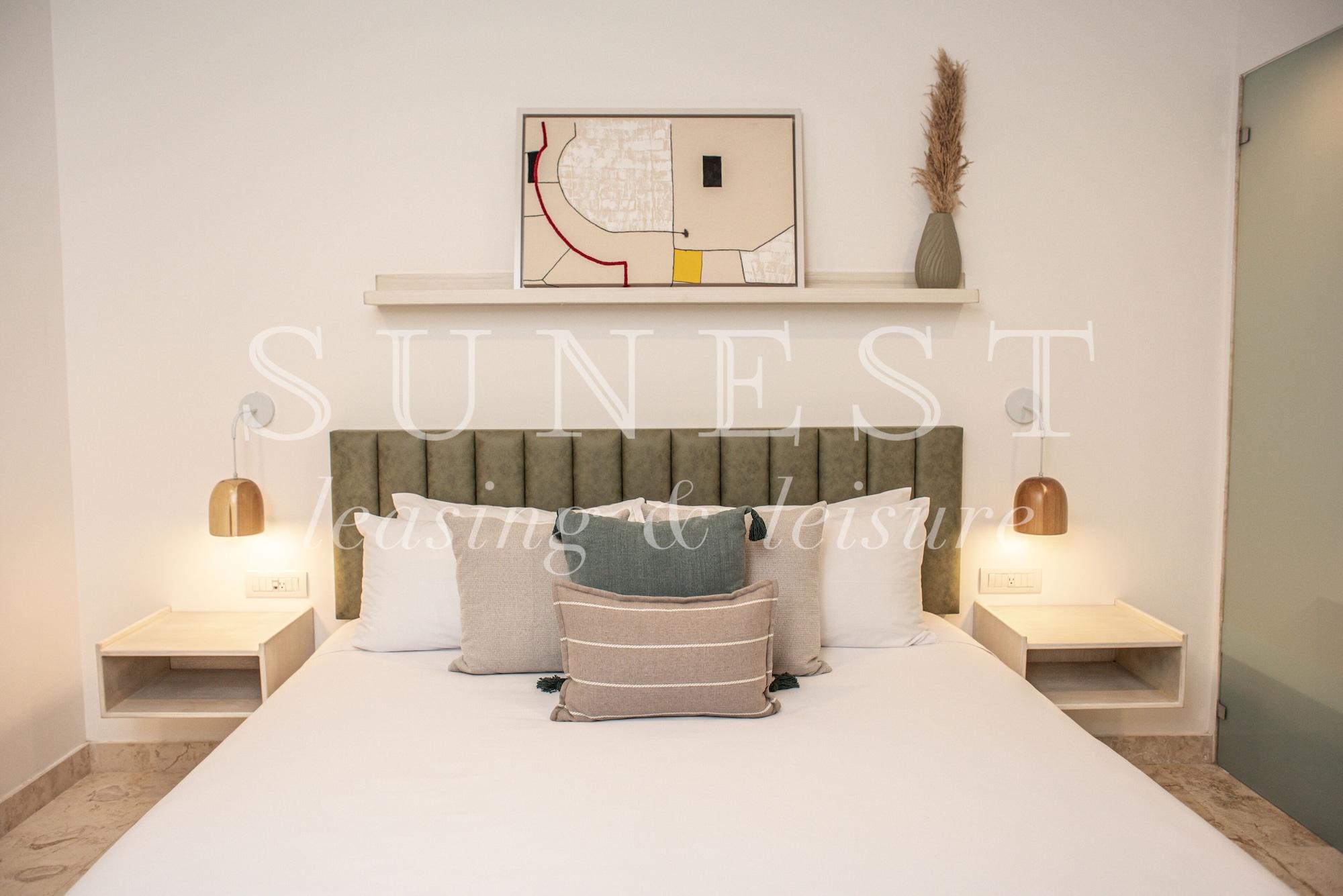 image-housing-carousel
