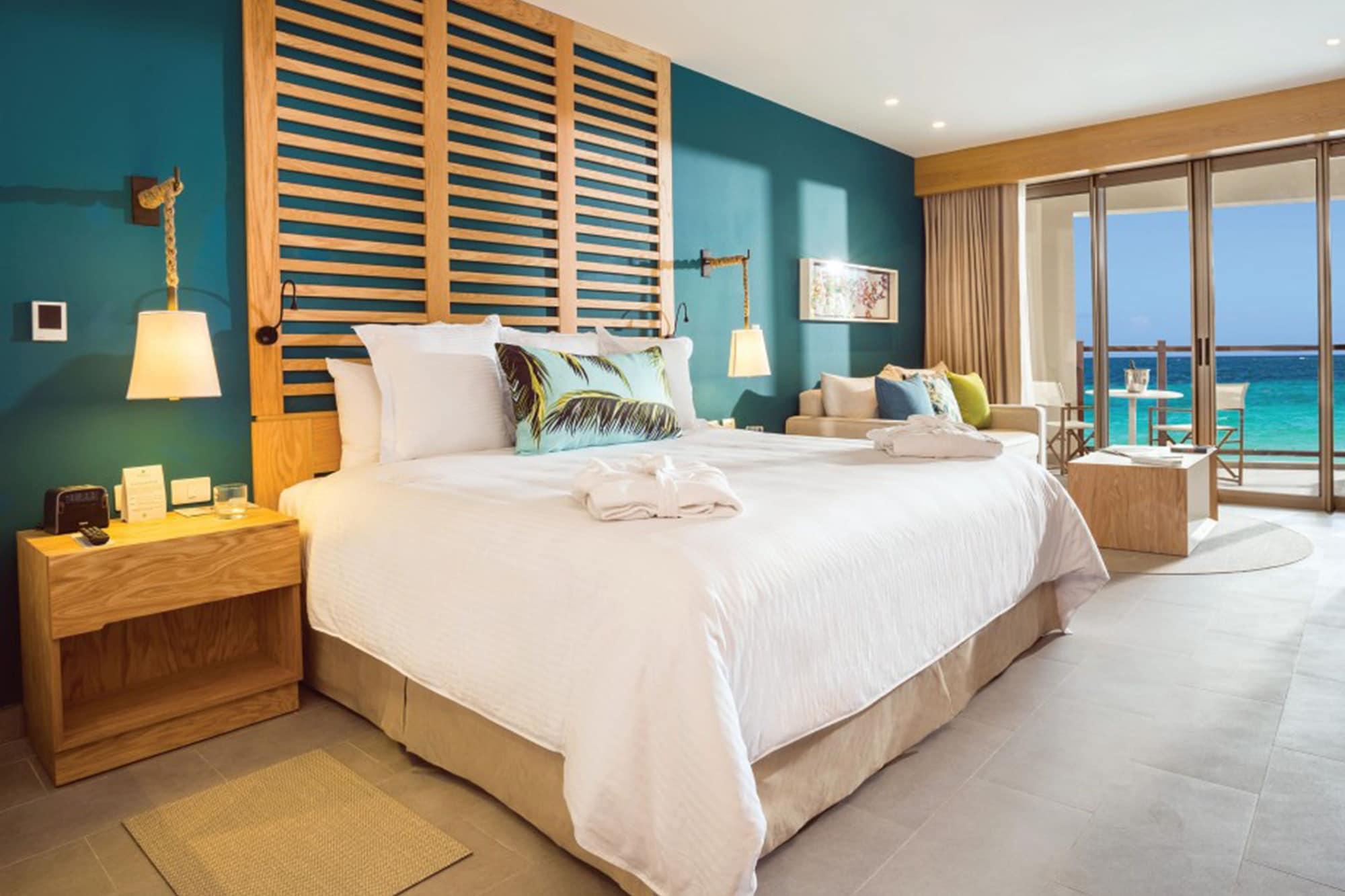 Junior Suite Ocean View King
