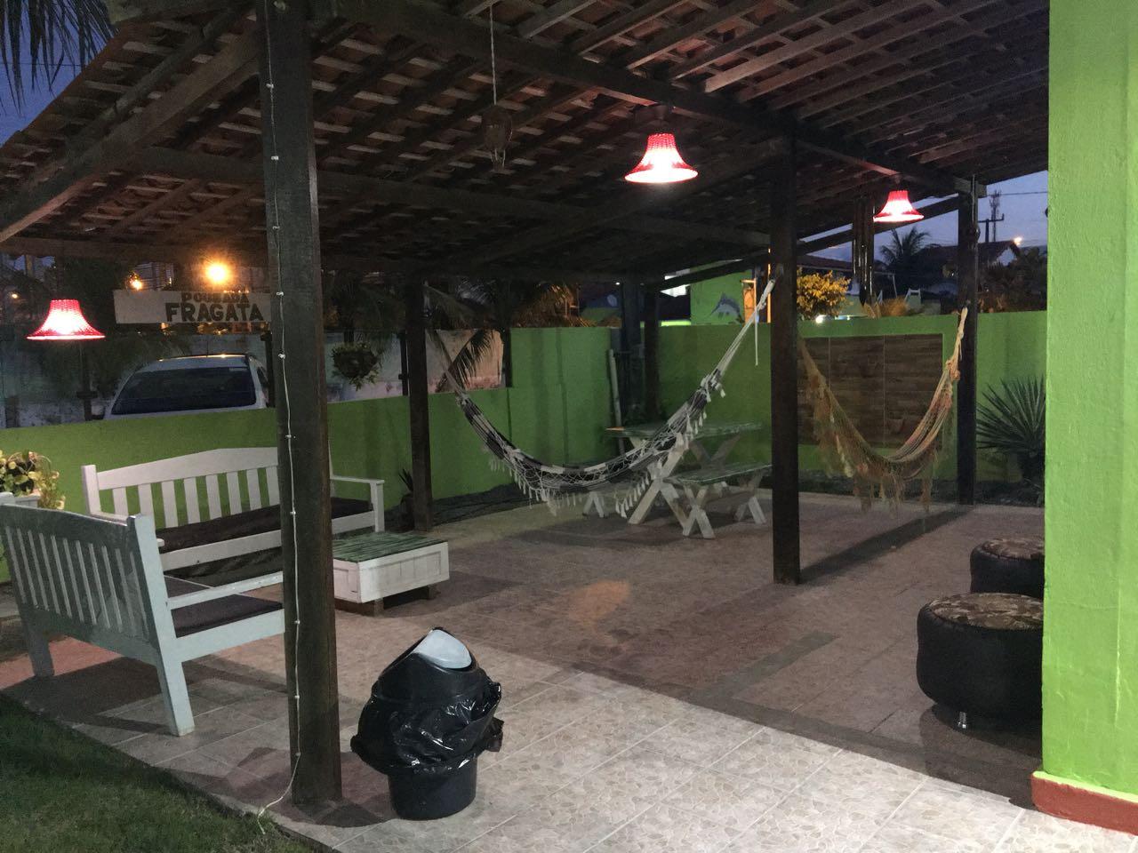 image-housing-carousel