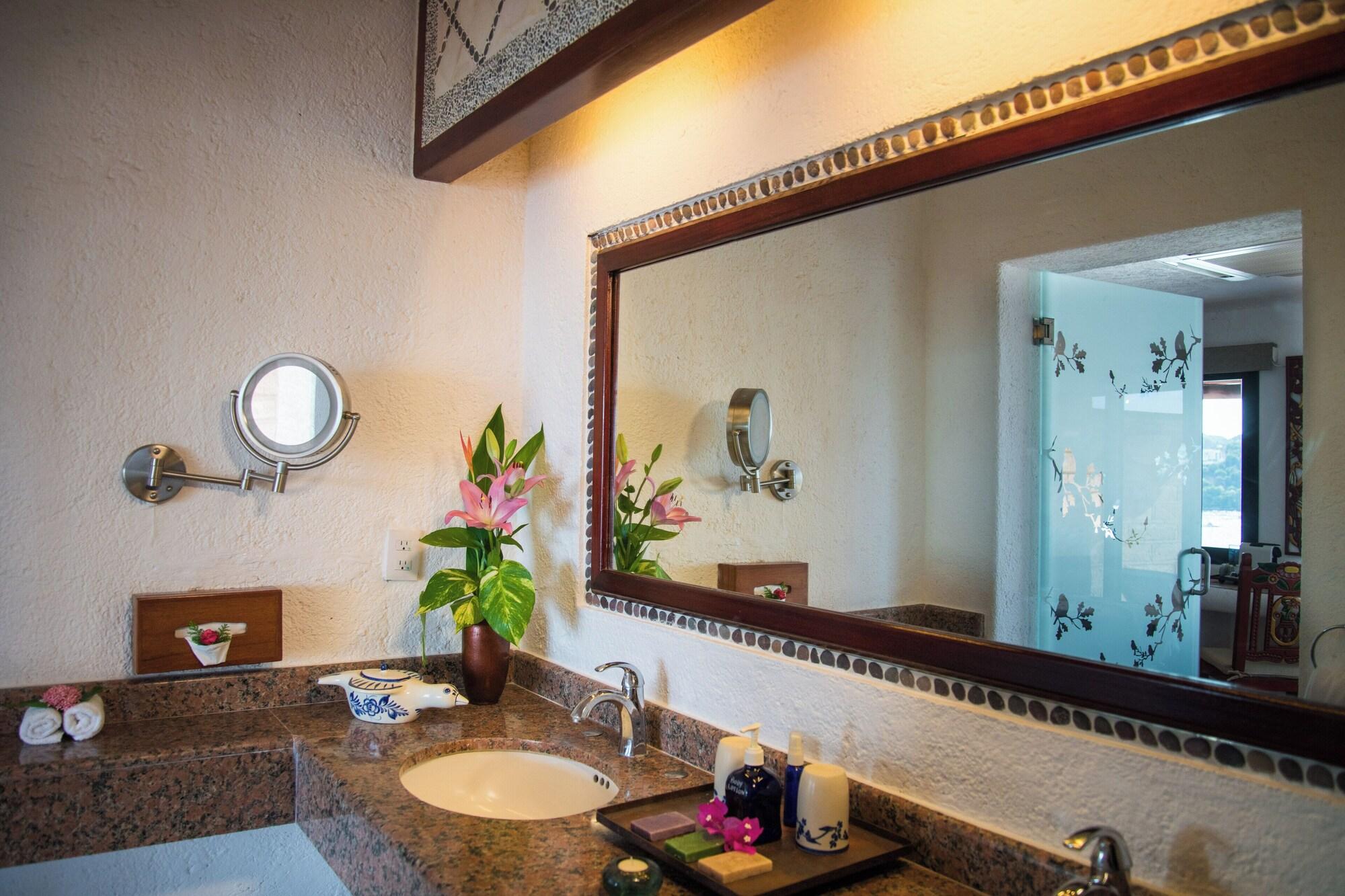 Oceanfront Terrace Suite