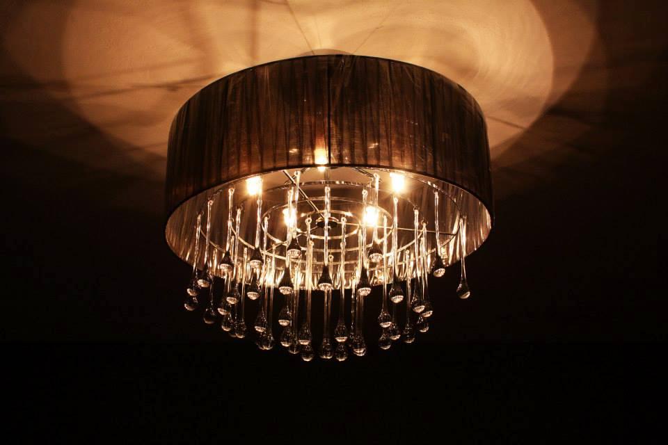 image-housing-carousel