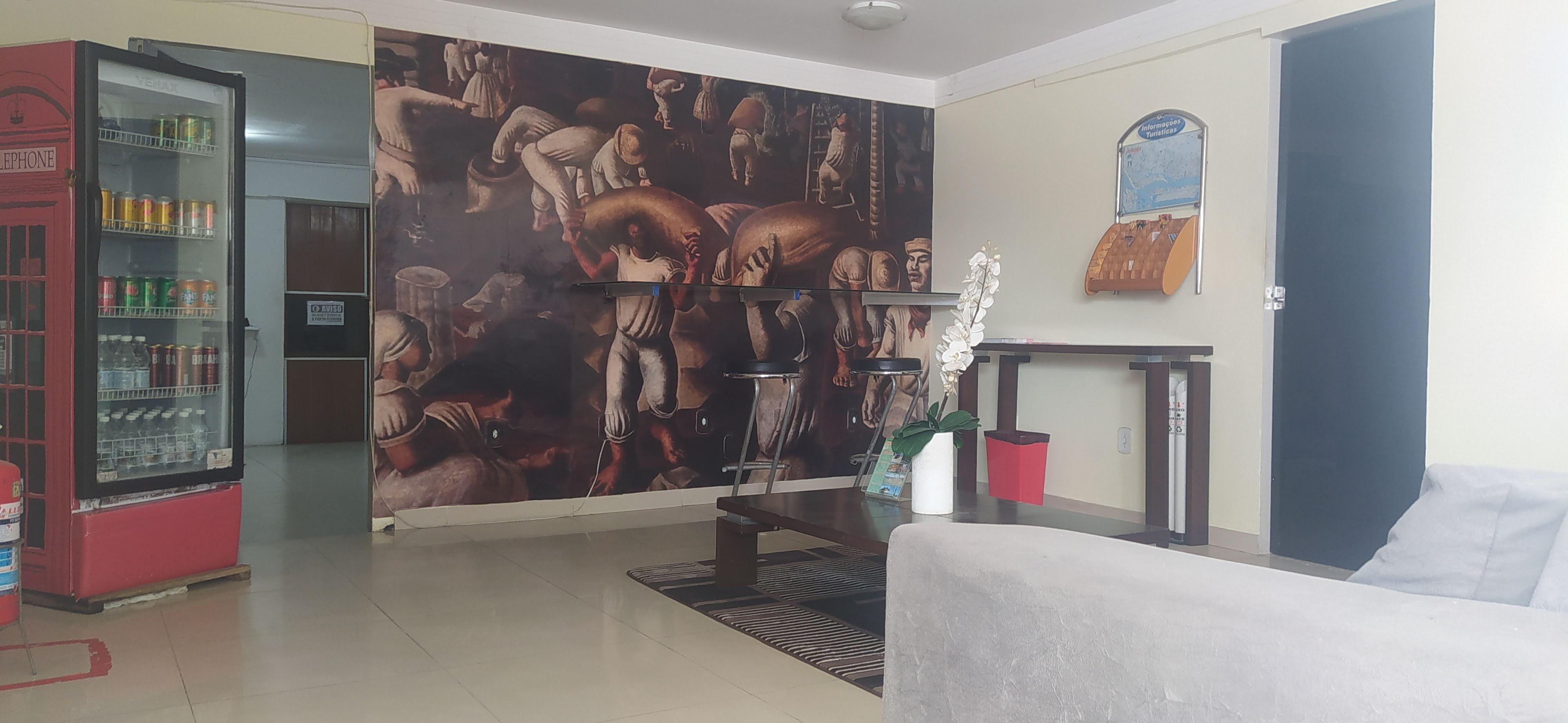 image-housing-carousel