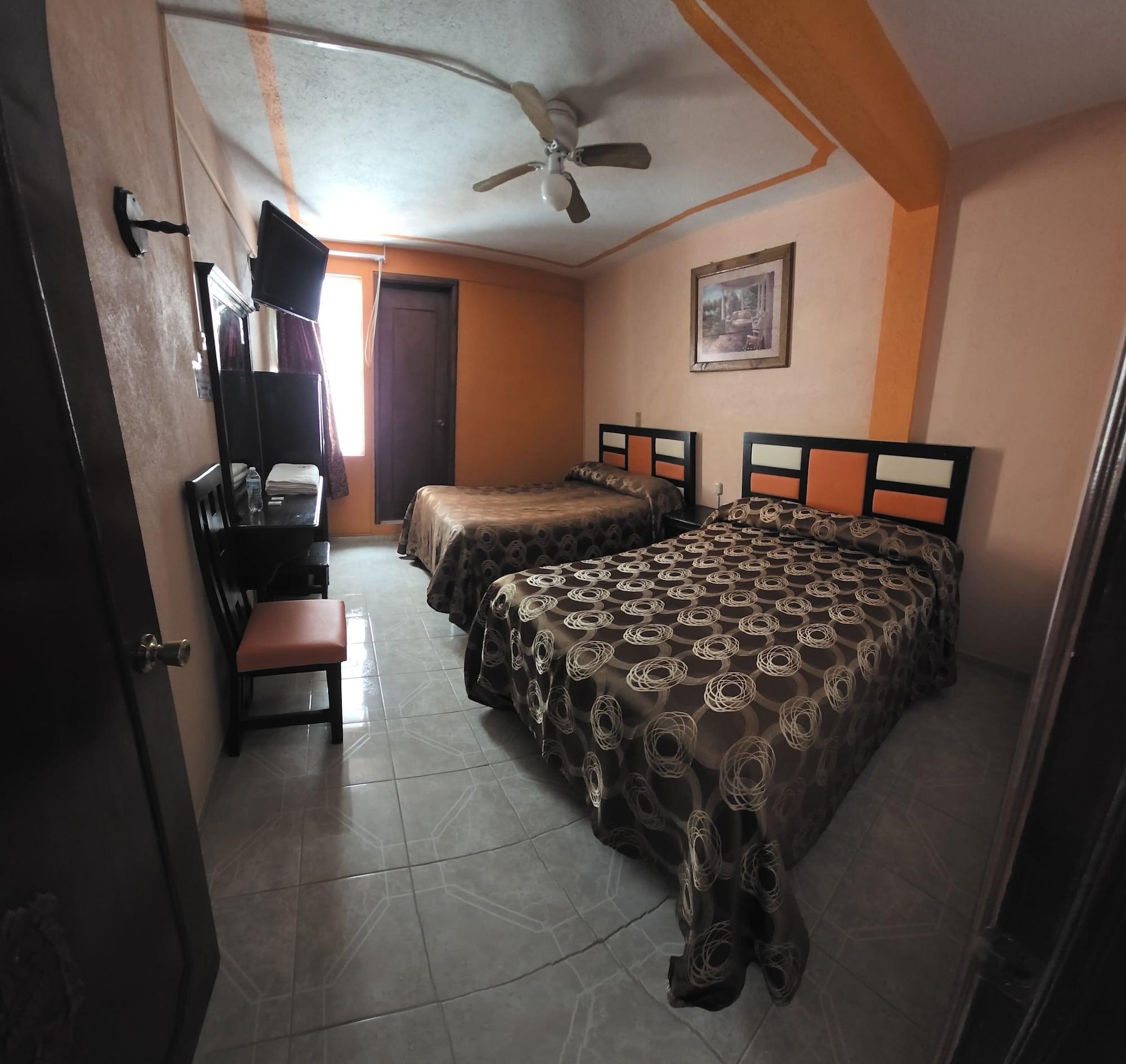 Hotel Villa De Las Flores 4