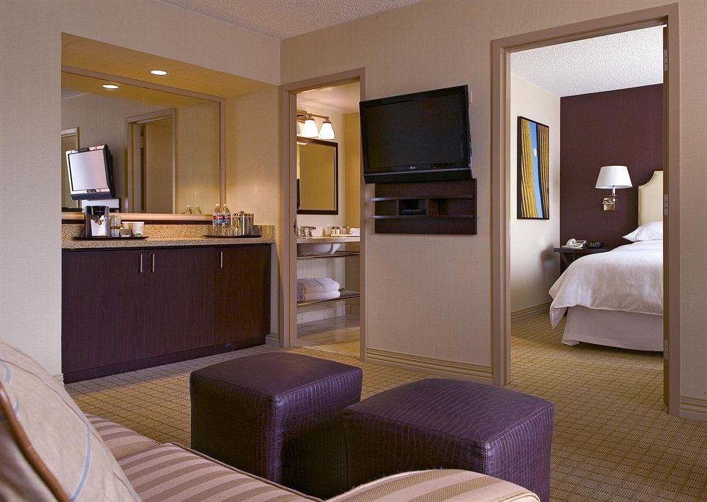 Sheraton Suites Market Center Dallas - 8