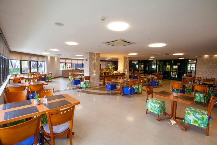image-housing-carousel