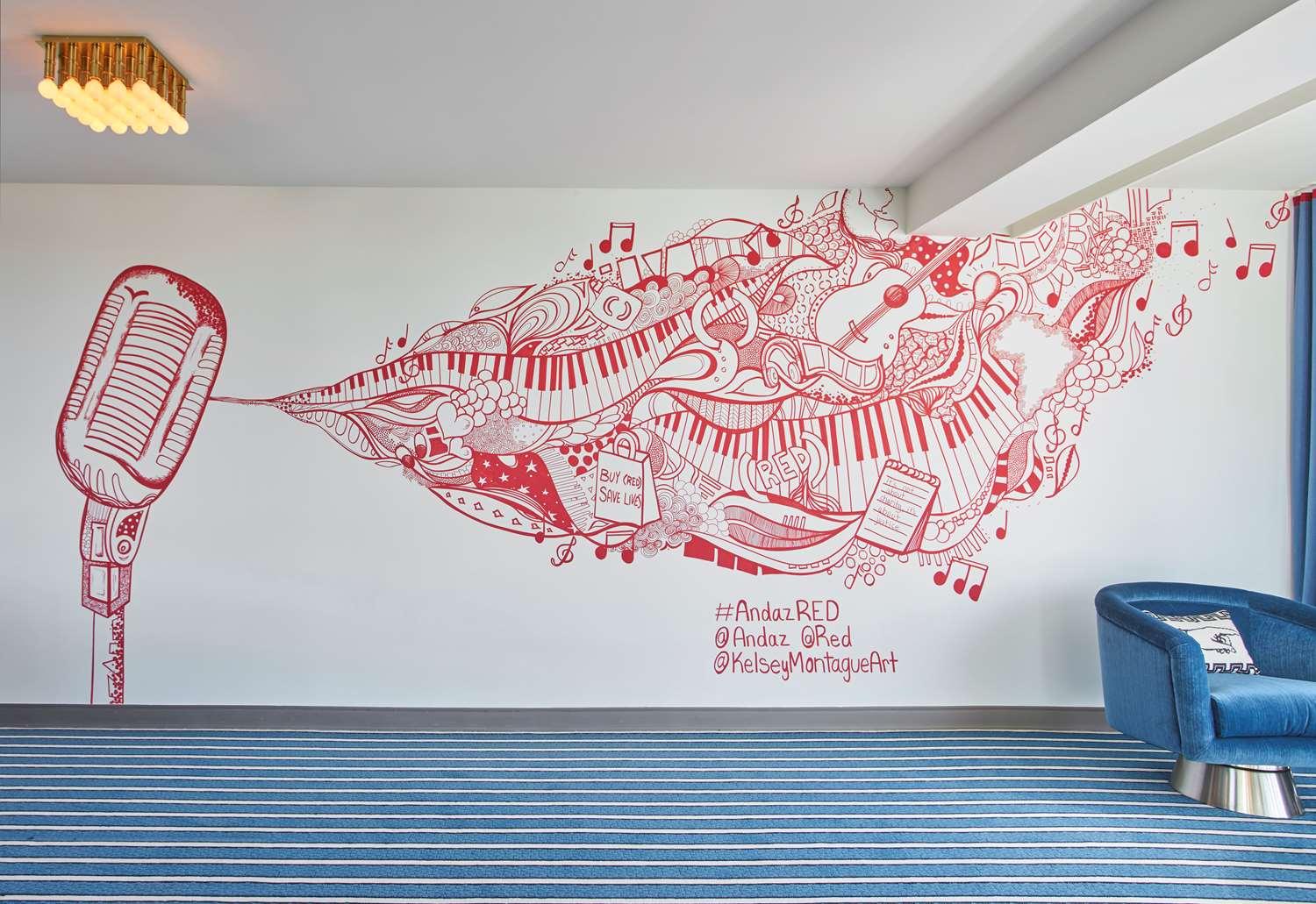 image-housing-carousel