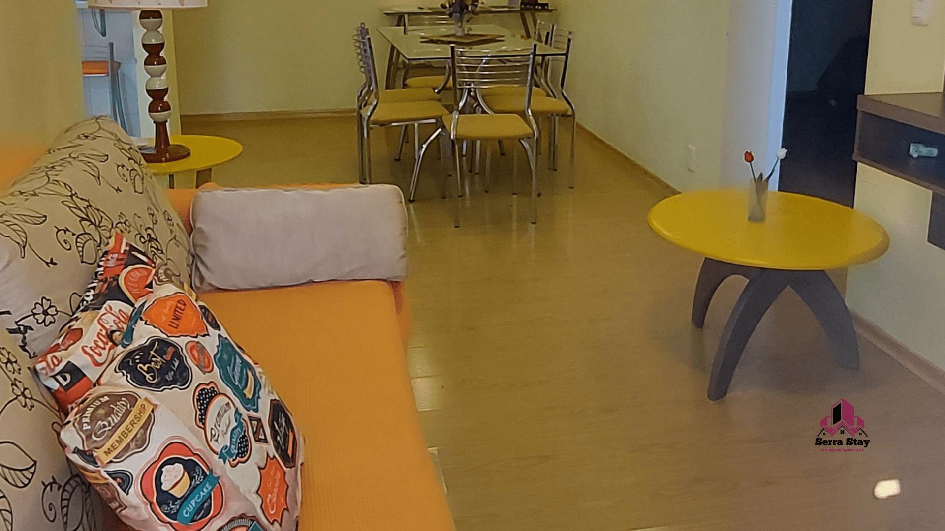 image-housing-carousel