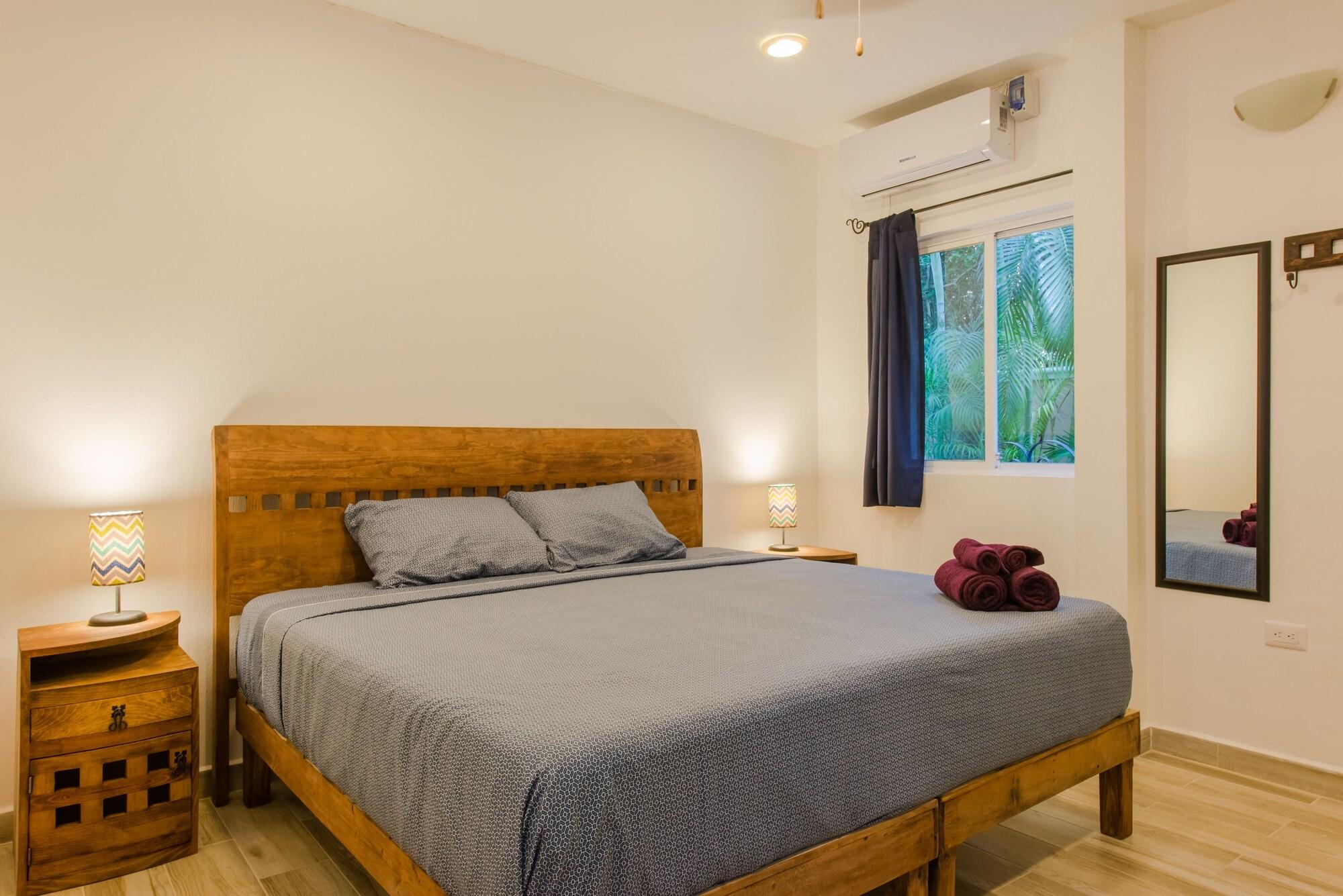 Estudio estándar, 1 cama King size, cocina, vista al jardín