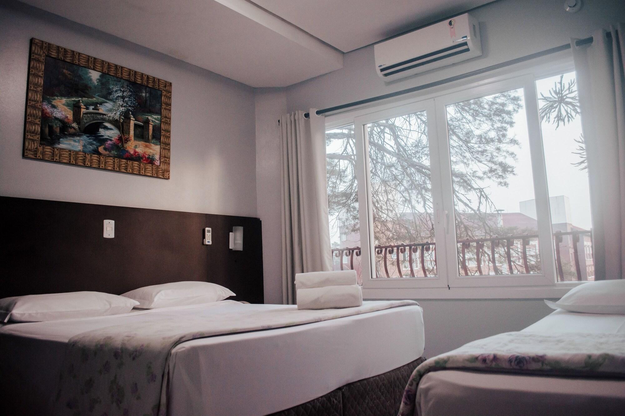 image-housing-carousel