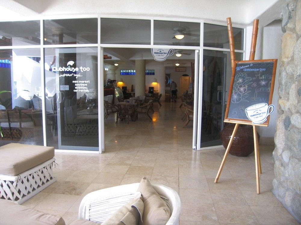 image-housing-carousel