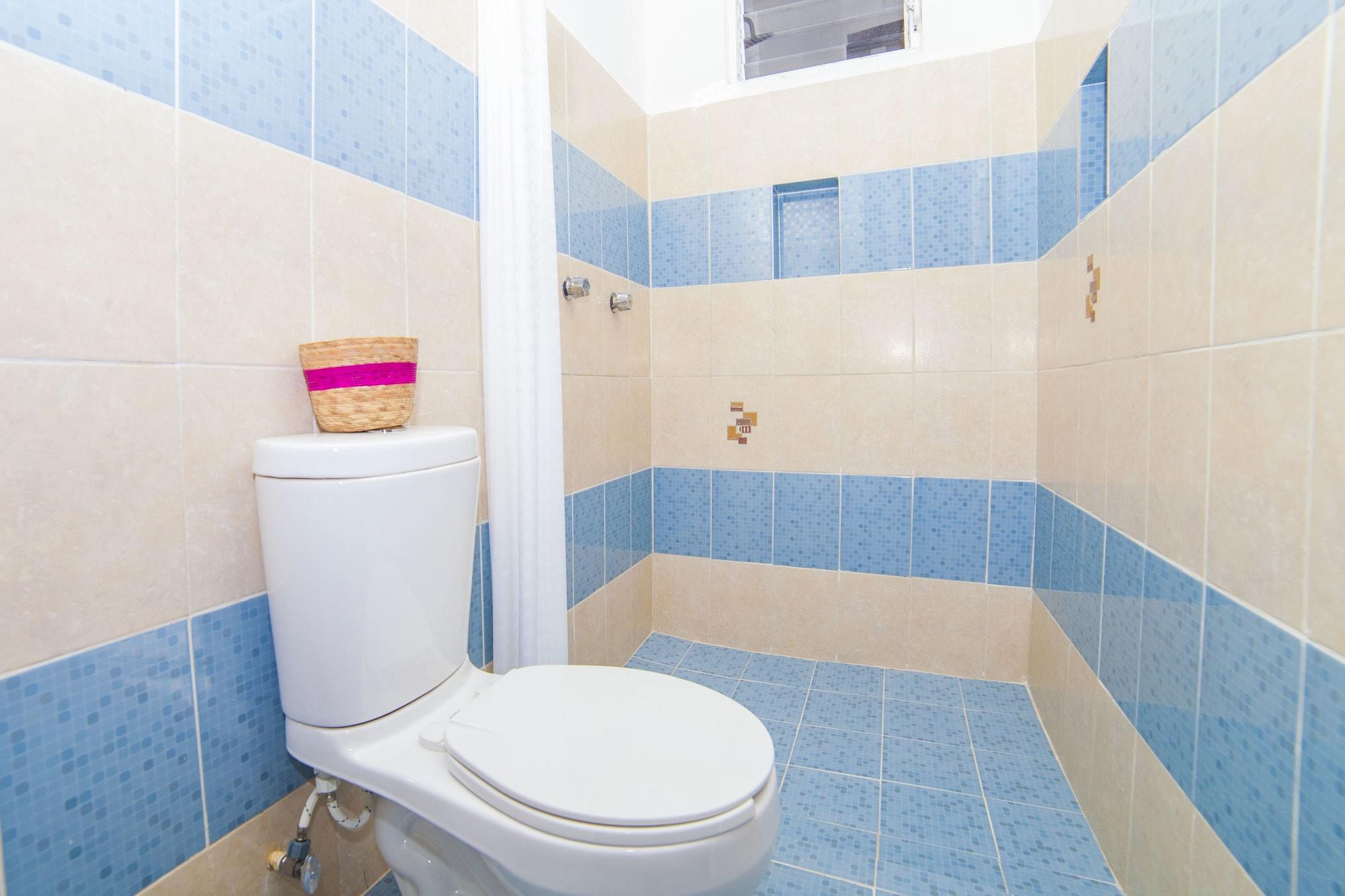 Habitación superior, baño privado