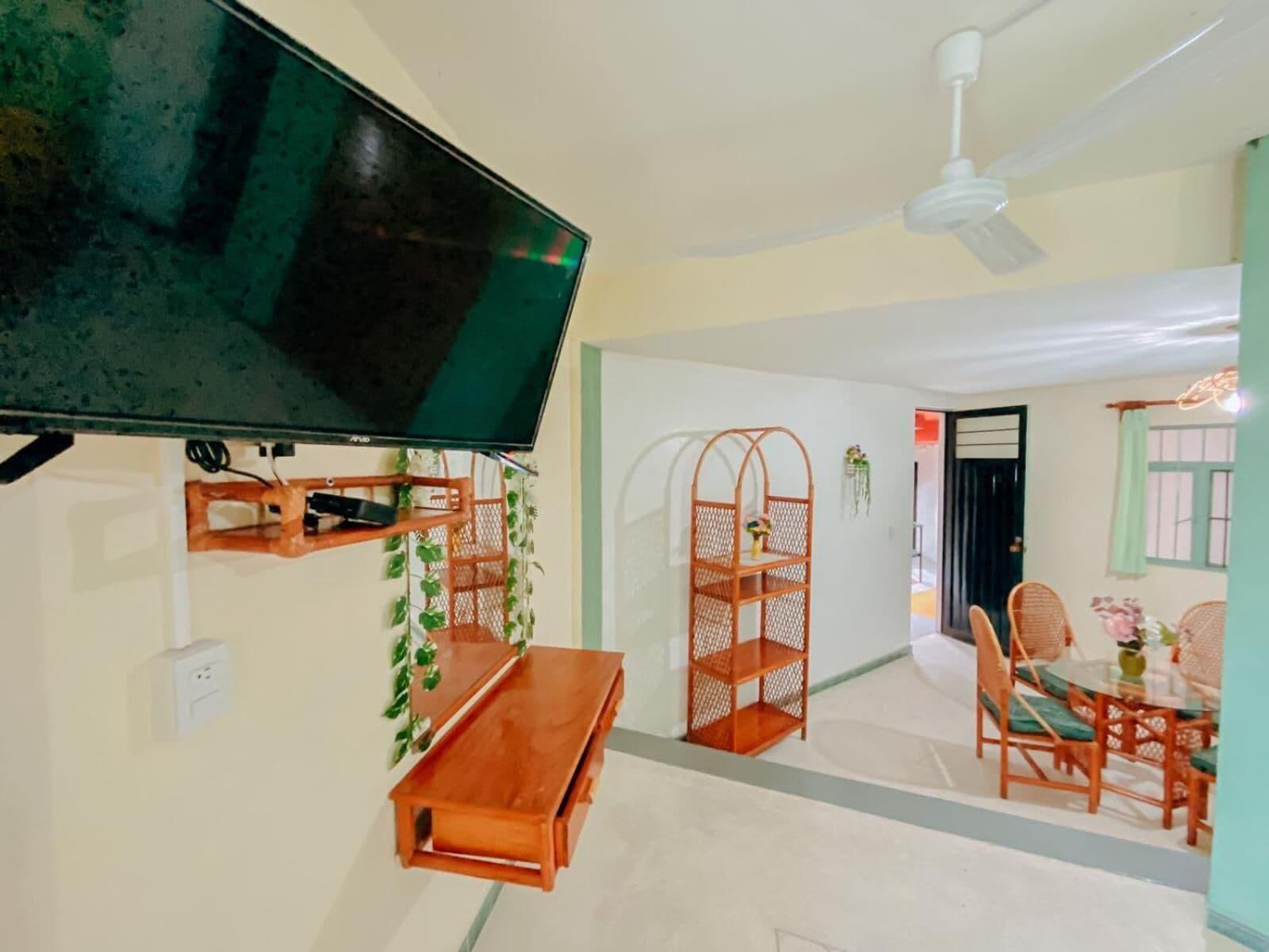 image-housing-carousel