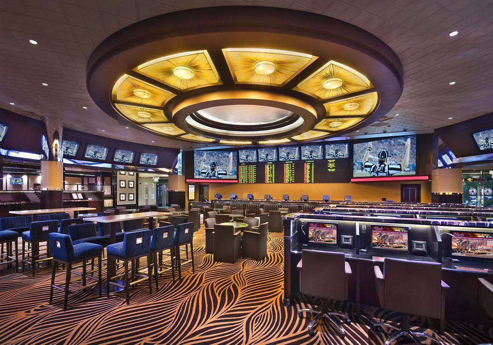 image-housing-carousel