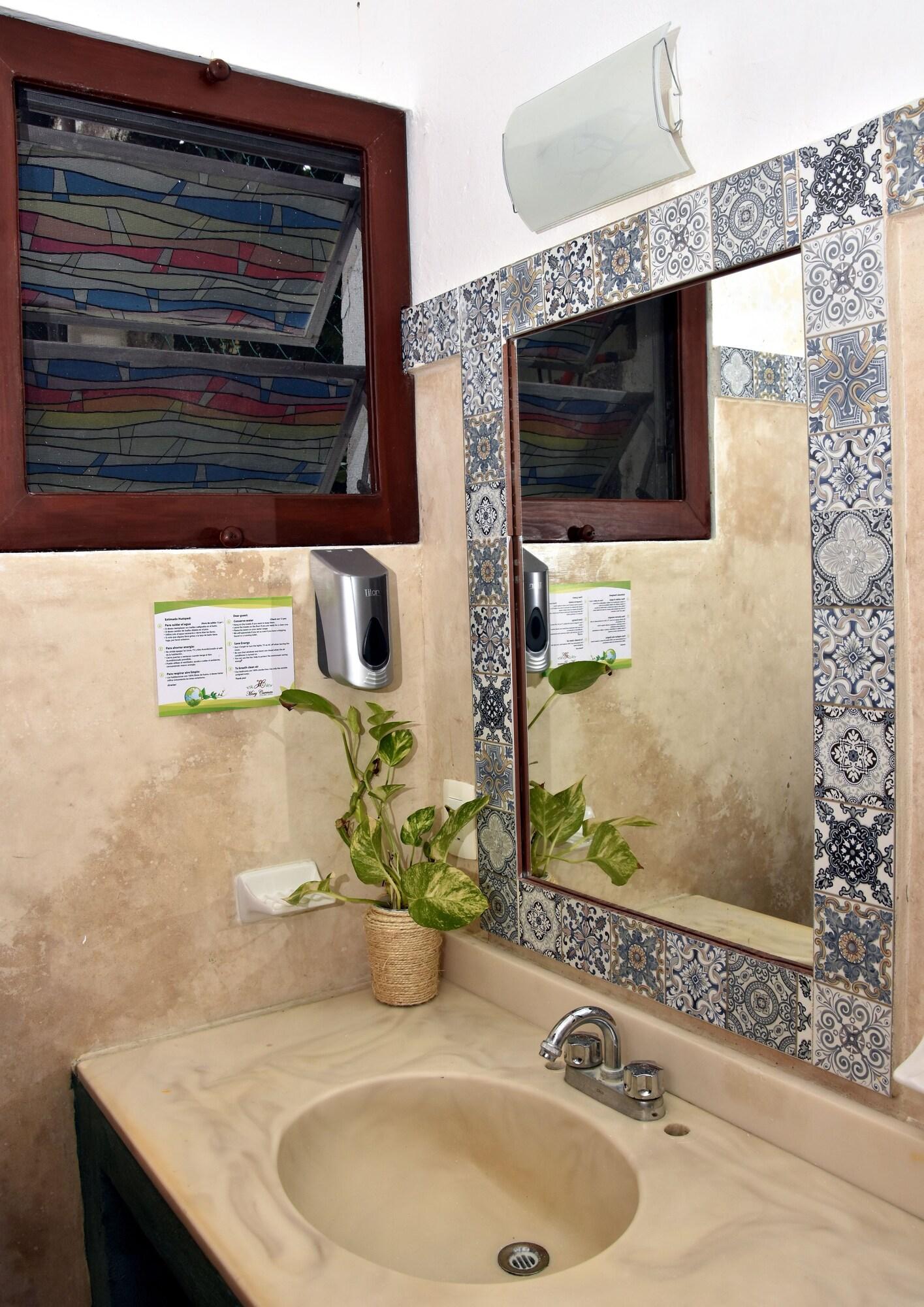 Habitación doble tradicional, baño privado