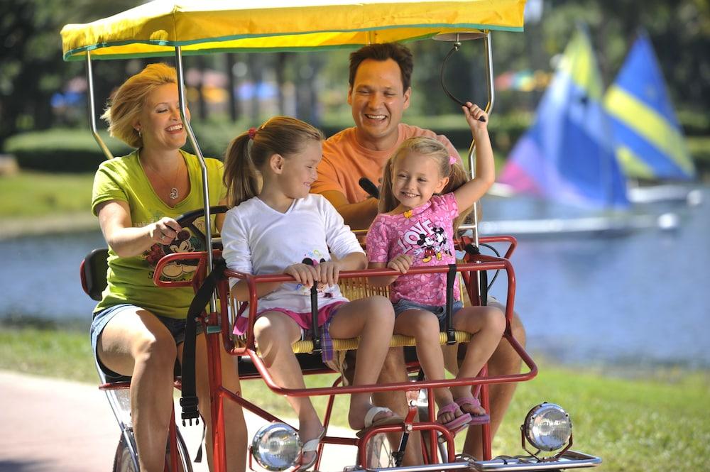 image-housing-carousel