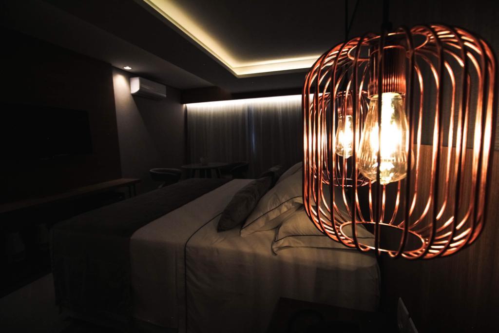 image-housing-carousel