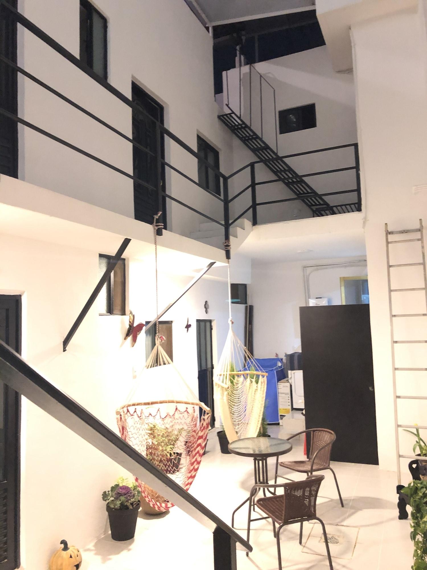 Collection O Frida Suites & Lounge 3