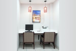 Alojamiento - Holiday Inn Express & Suites Nashville I-40 & I- 2