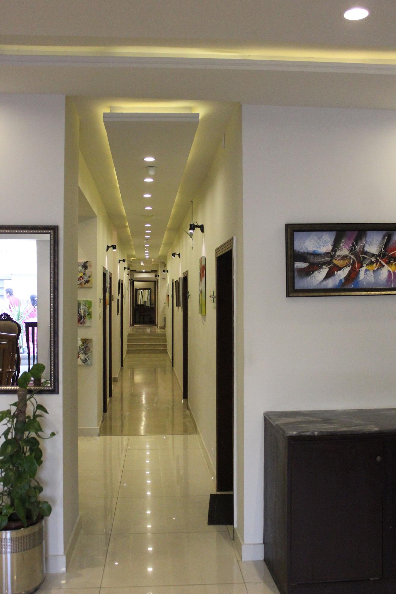 Varios Hotel One Super Islamabad