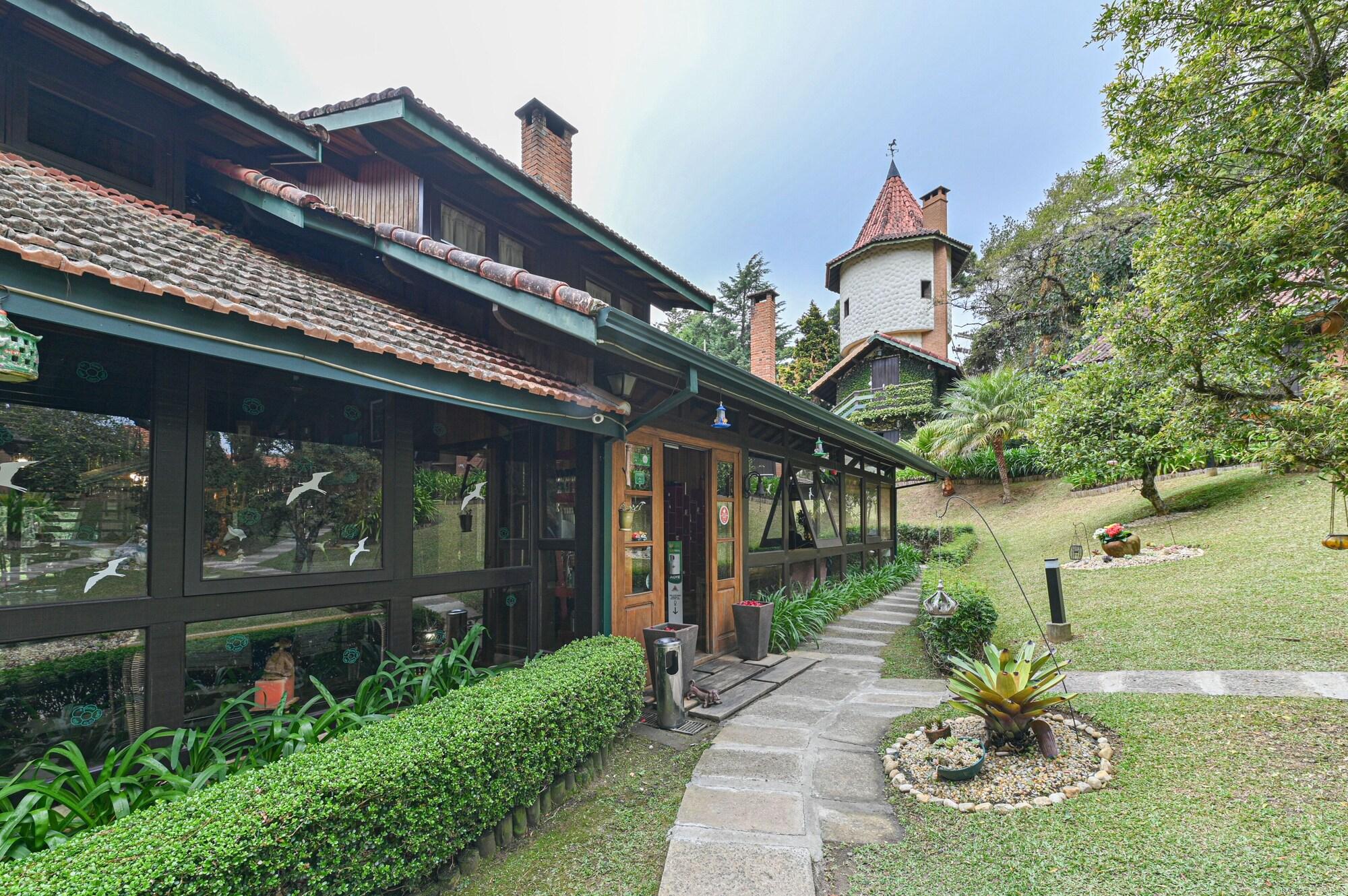 Vista Lobby Pousada Cantos e Contos