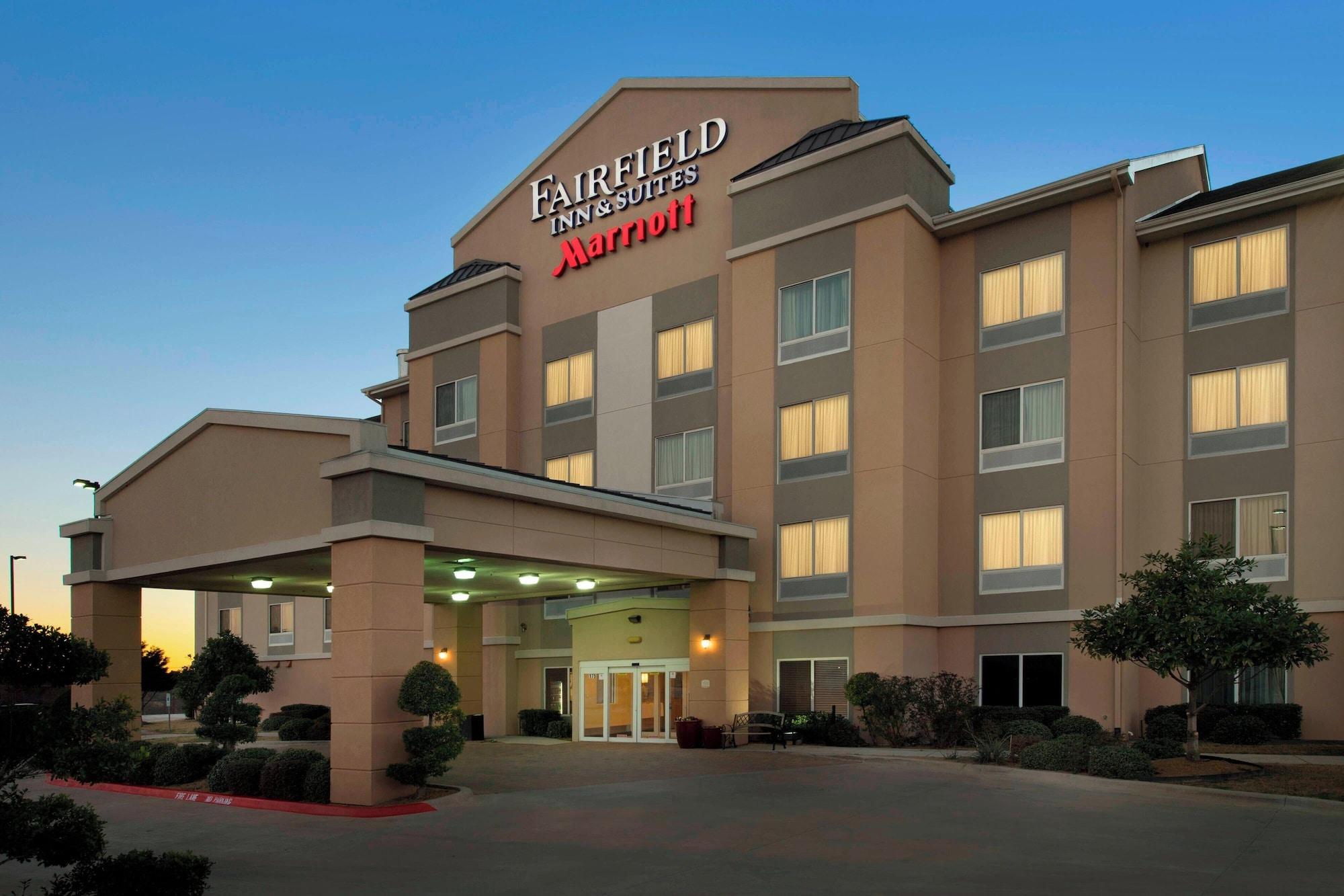 Vista Exterior Fairfield Inn & Suites Weatherford