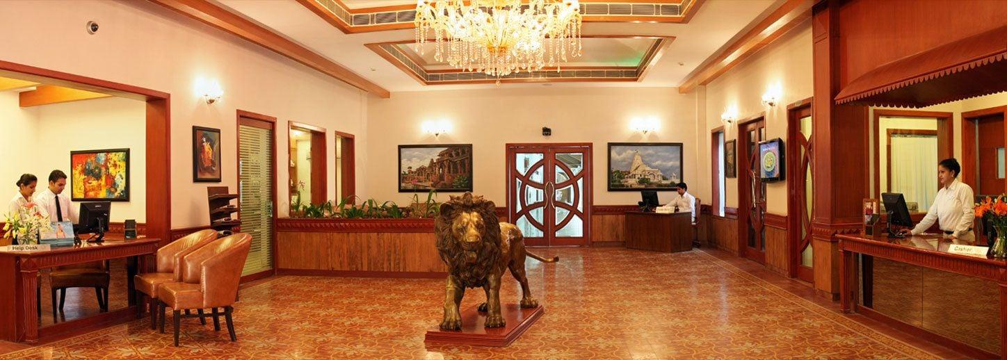 Vista Lobby Celestia Suites at Leonia