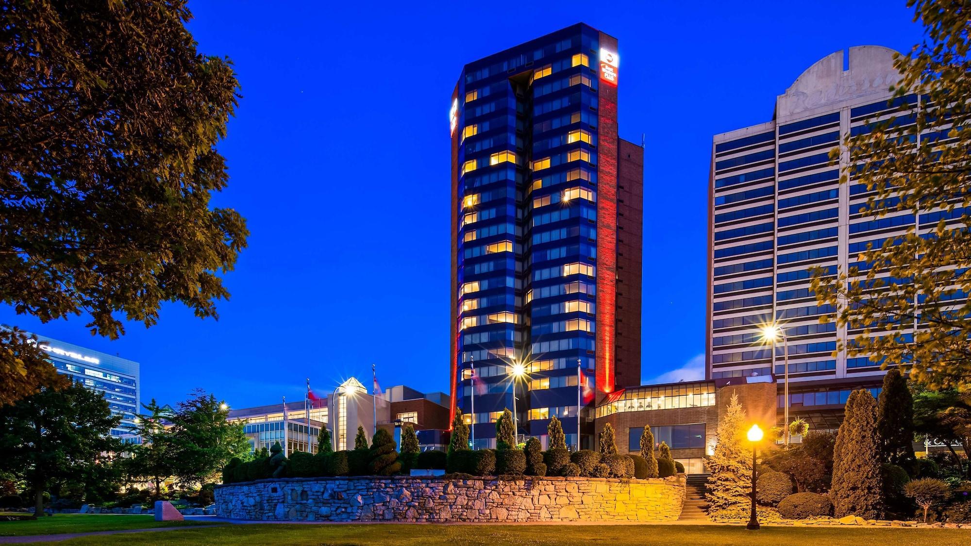 Vista Exterior Best Western Plus Waterfront Hotel