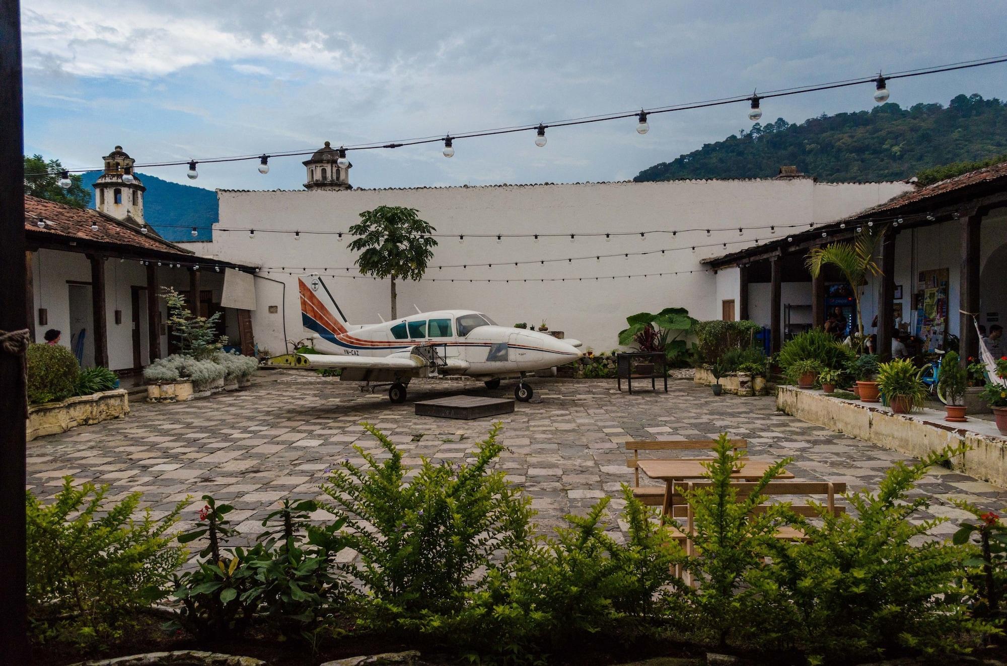 Vista Exterior Lemon Tree Hostel