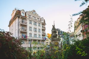Alojamiento - Art Deco WOLKER by ASTORIA Hotel & Medical Spa